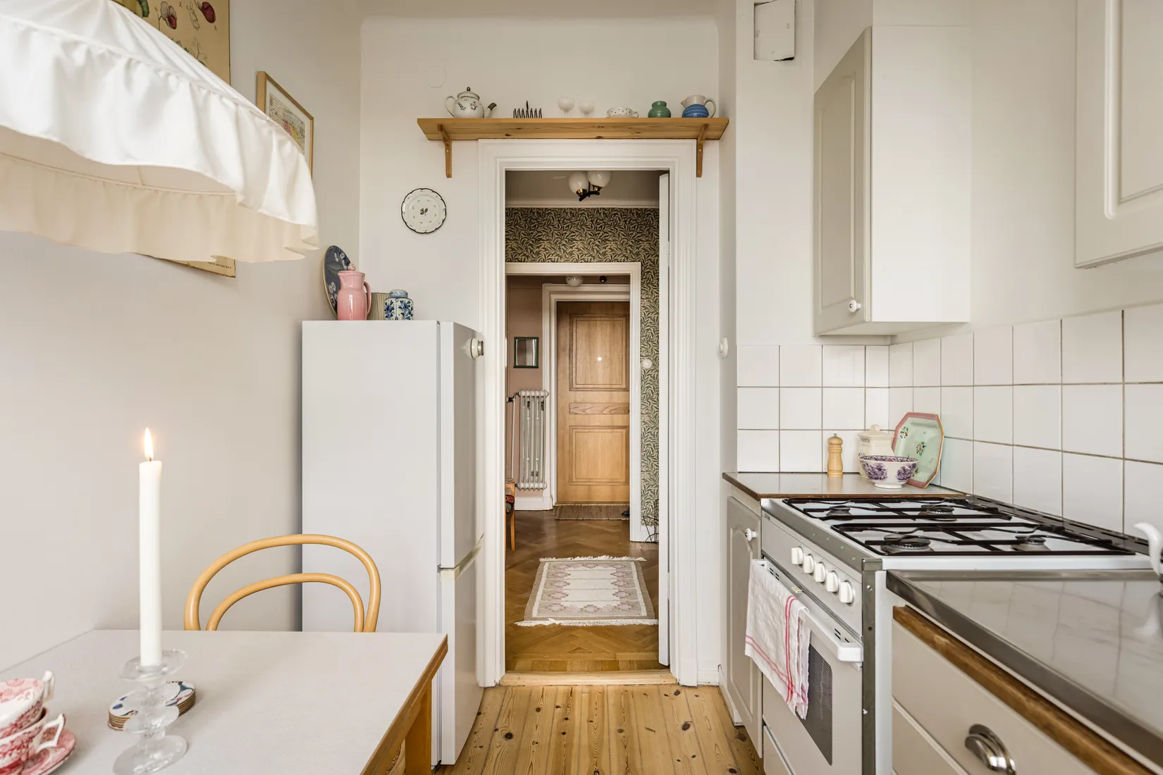 Bostadsrätt, Badstrandsvägen 22, 2 tr, Stora Essingen, Stockholm
