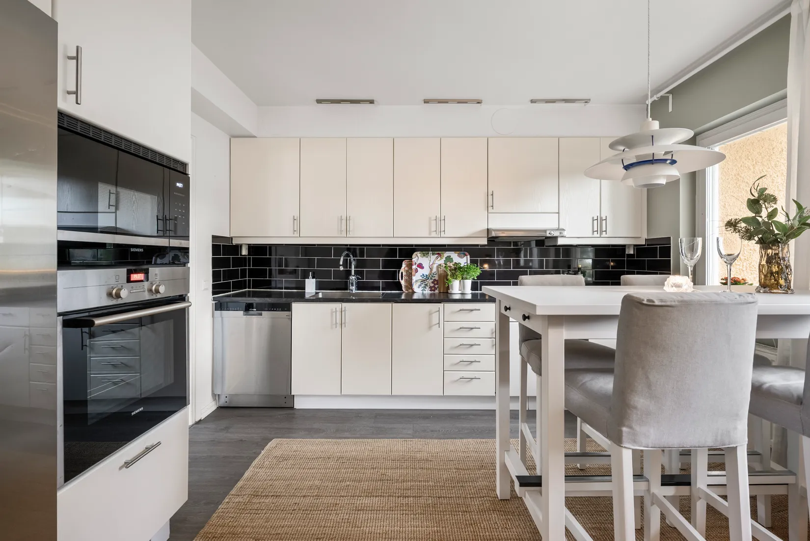 Radhus, Starbovägen 38, Nälsta, Stockholm