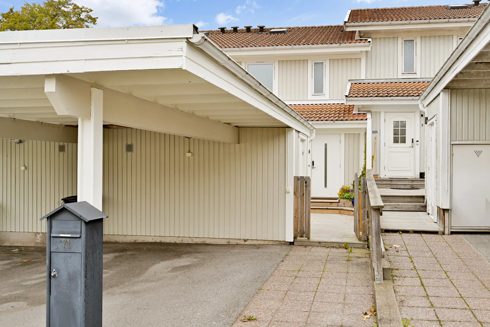 Villa, Björkvallavägen 71, Centralt, Upplands Väsby