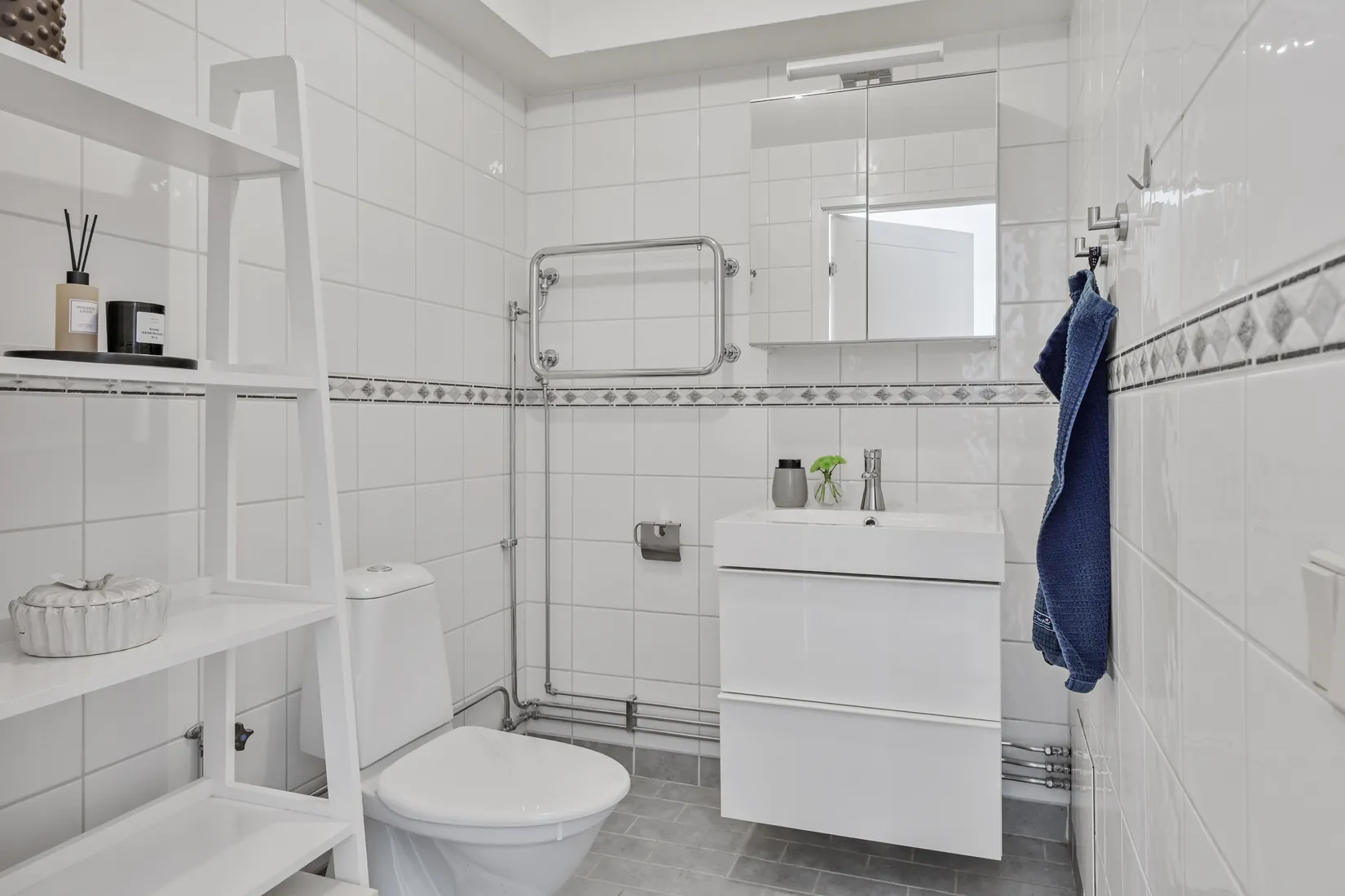 Bostadsrätt, Industrivägen 26, Centralt, Upplands Väsby