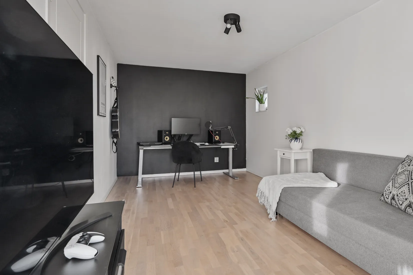 Bostadsrätt, Industrivägen 26, Centralt, Upplands Väsby