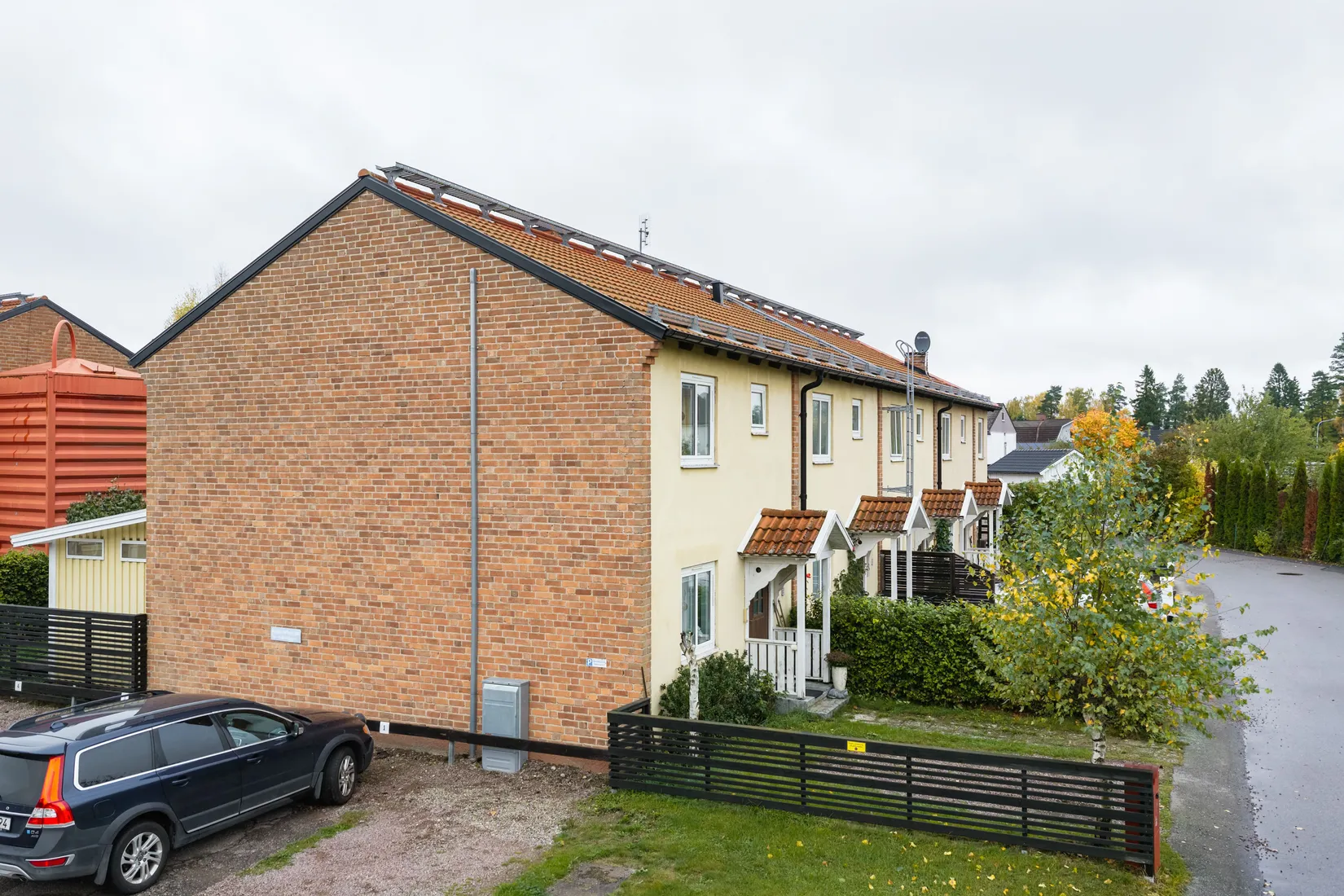 Radhus, Östgötagatan 10D, Brinken, Motala