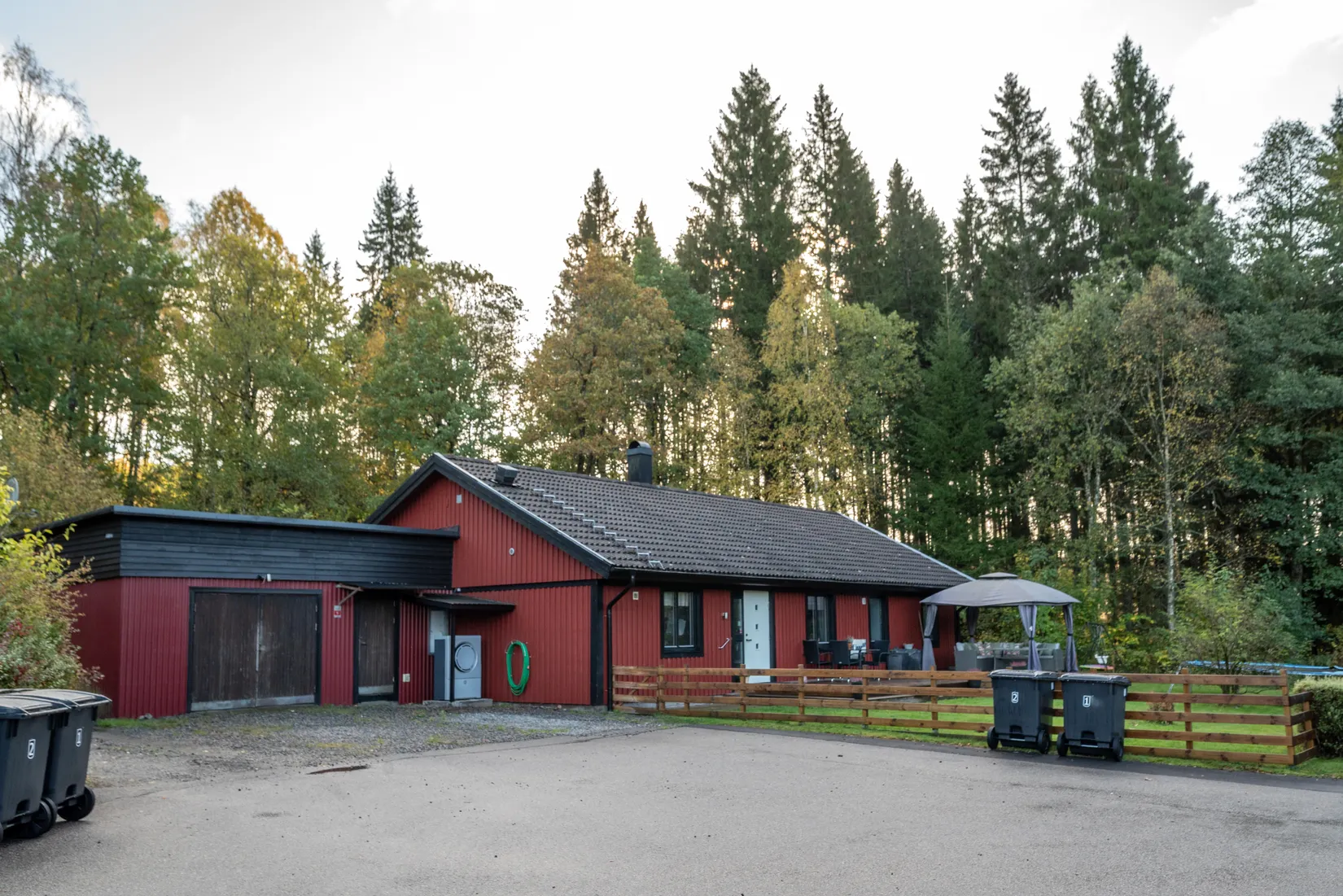 Villa, Smultronstigen 1, Hulu, Ulricehamn