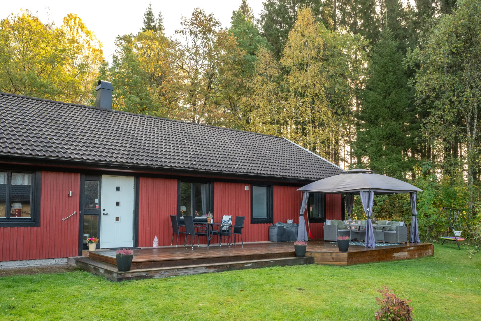 Villa, Smultronstigen 1, Hulu, Ulricehamn