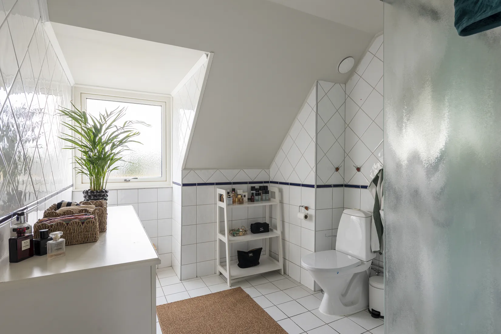 Radhus, Ellagårdsvägen 174, Ella Gård, Täby