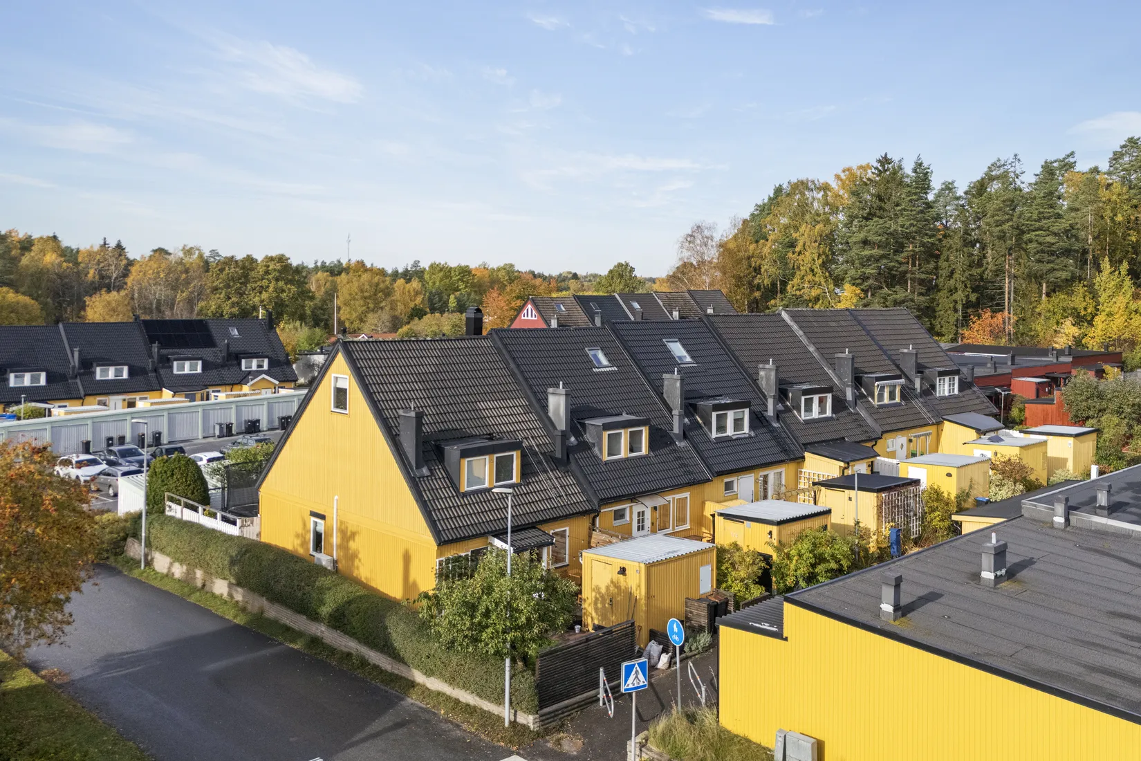 Radhus, Ellagårdsvägen 174, Ella Gård, Täby