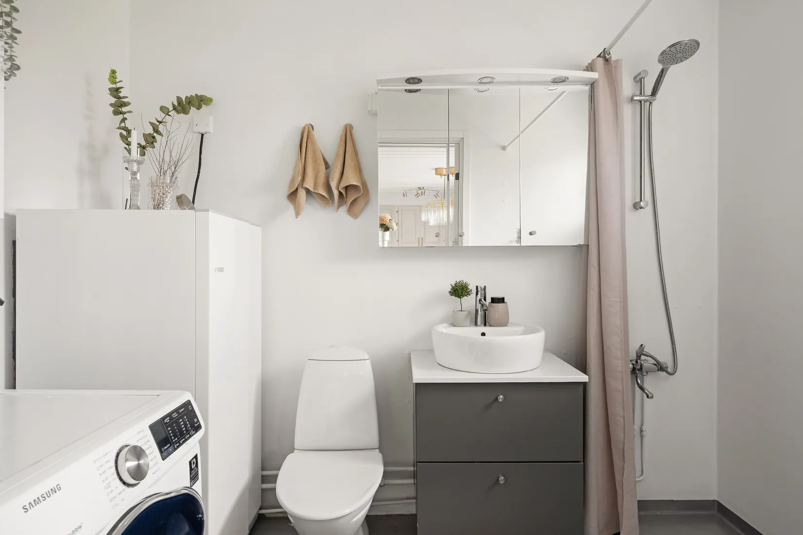 Bostadsrätt, Blåsbacksvägen 21, Färingsö Stenhamra, Ekerö