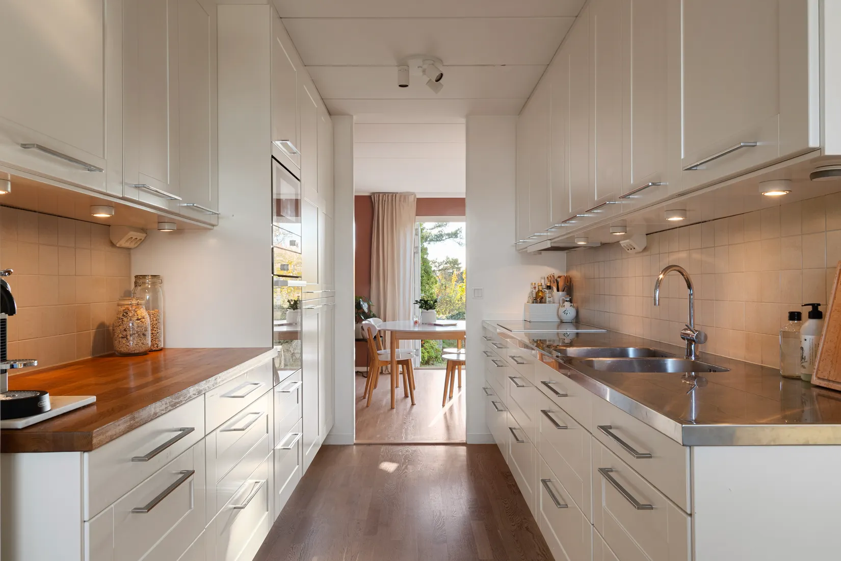 Radhus, Knut Stangenbergs väg 122, Duvnäs utskog, Nacka