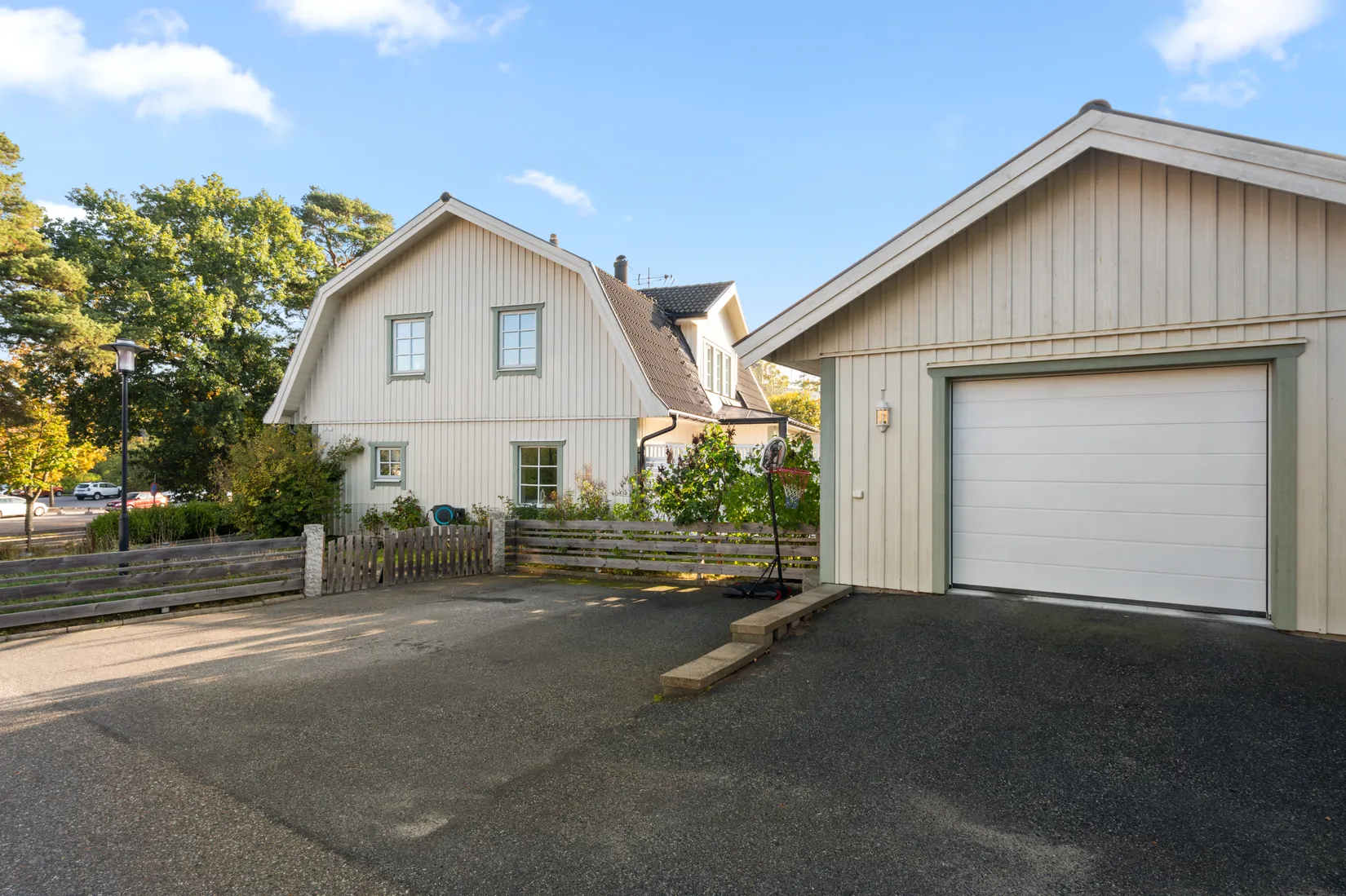Villa, Utsiktsvägen 13A, Nynäshamn centralt, Nynäshamn