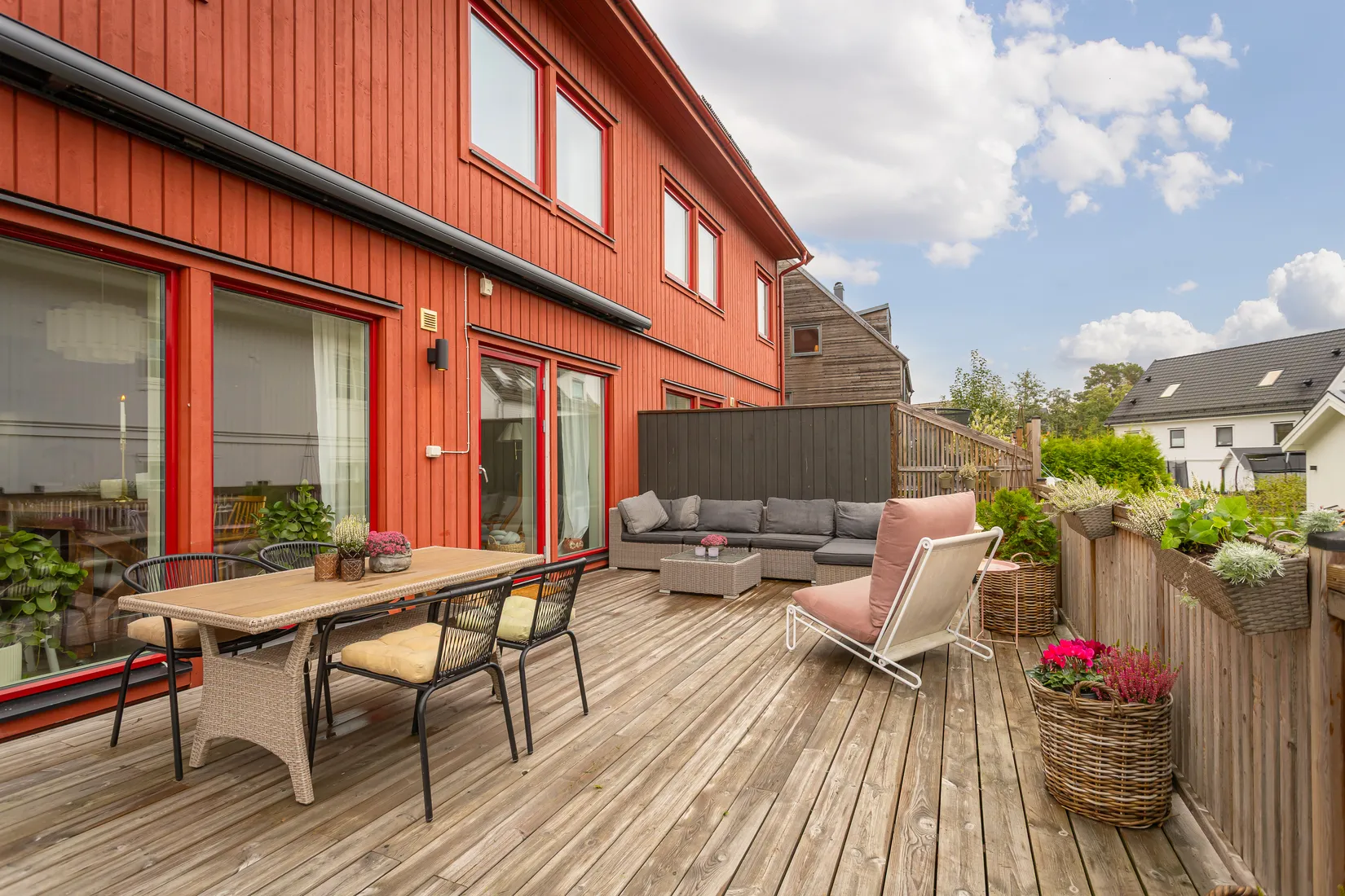 Radhus, Nordmannavägen 8E, Väsjön, Sollentuna