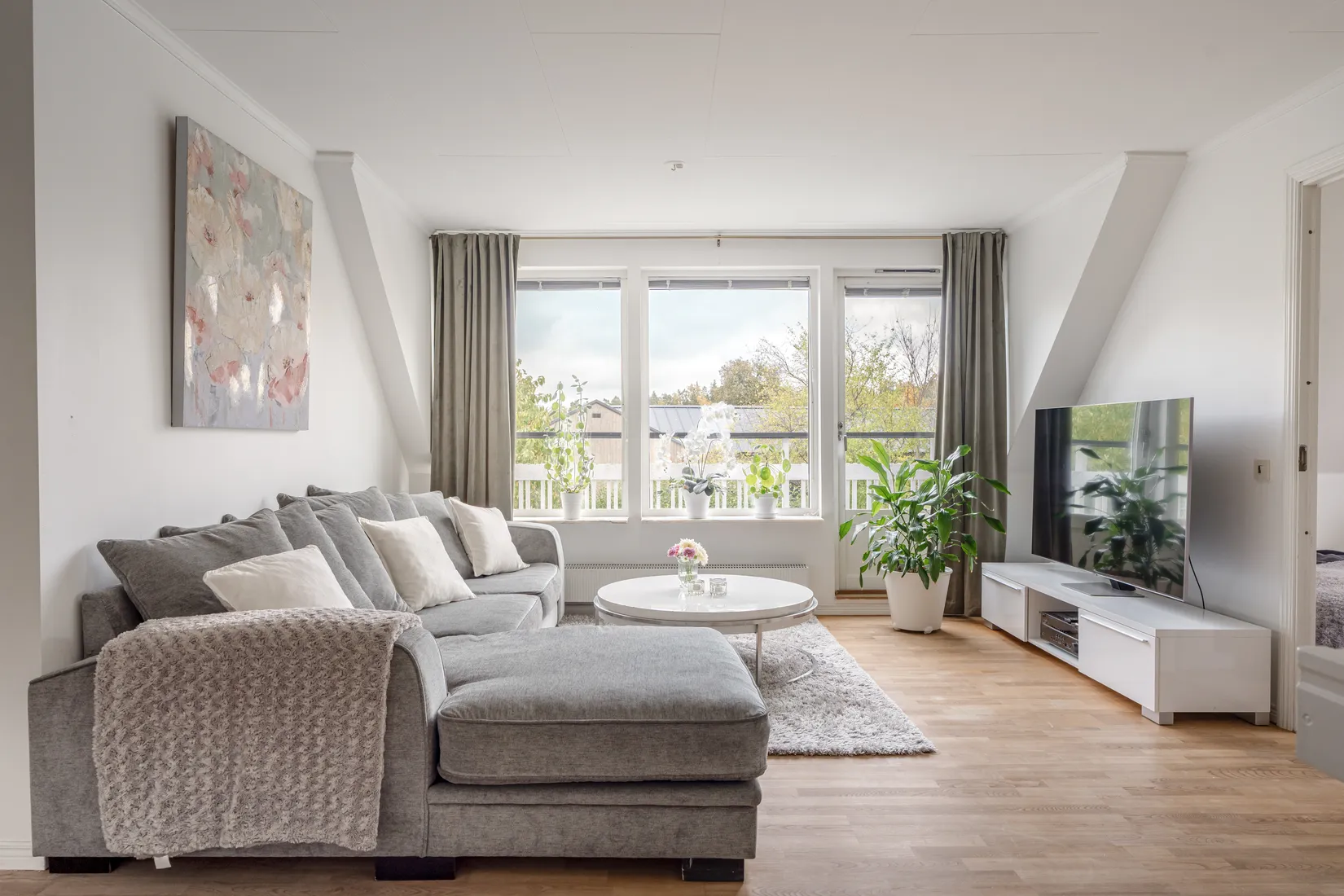 Villa, LOBACKEN 4, Skarpäng, Täby