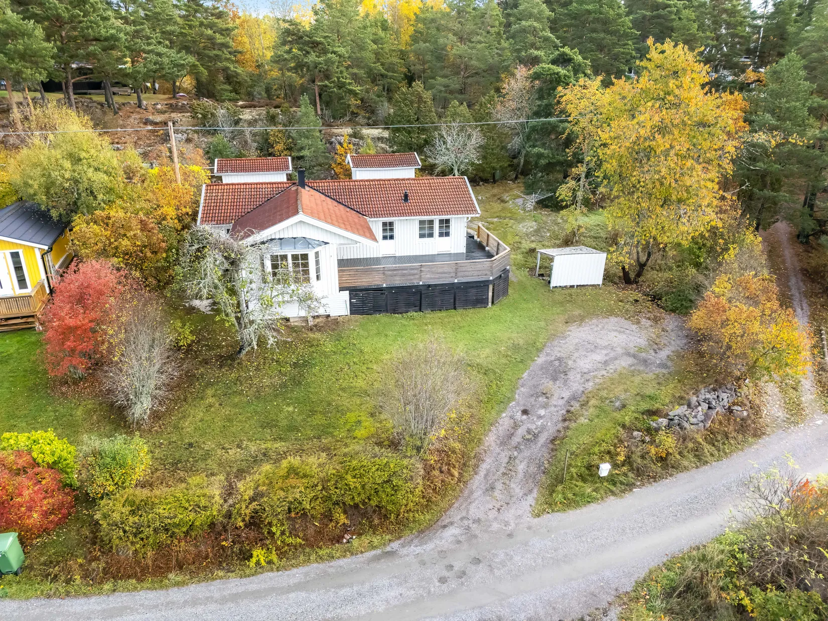 Villa, Kömneviksvägen 9, Kömnevik vid sjön Yxningen, Valdemarsvik