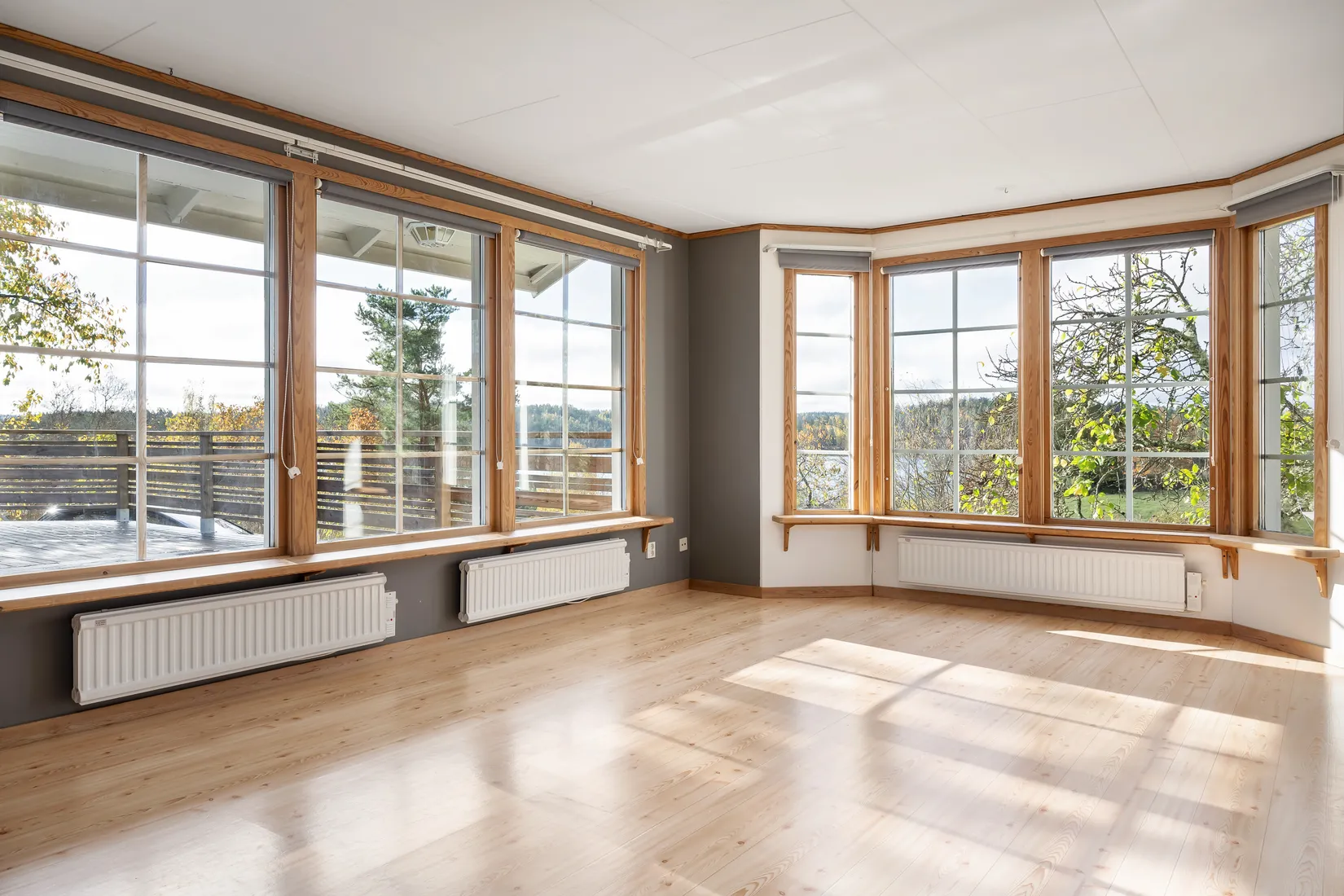 Villa, Kömneviksvägen 9, Kömnevik vid sjön Yxningen, Valdemarsvik
