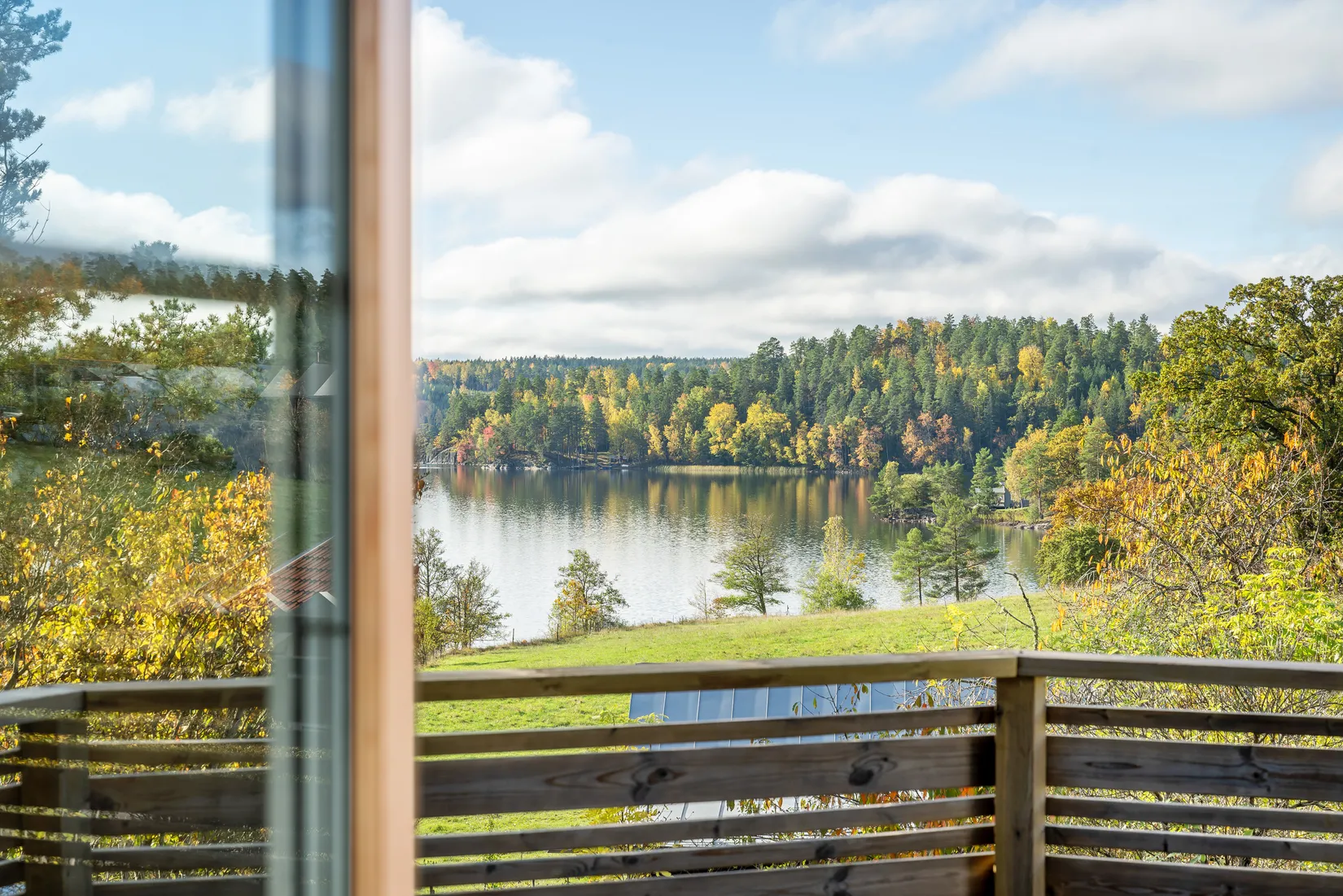 Villa, Kömneviksvägen 9, Kömnevik vid sjön Yxningen, Valdemarsvik