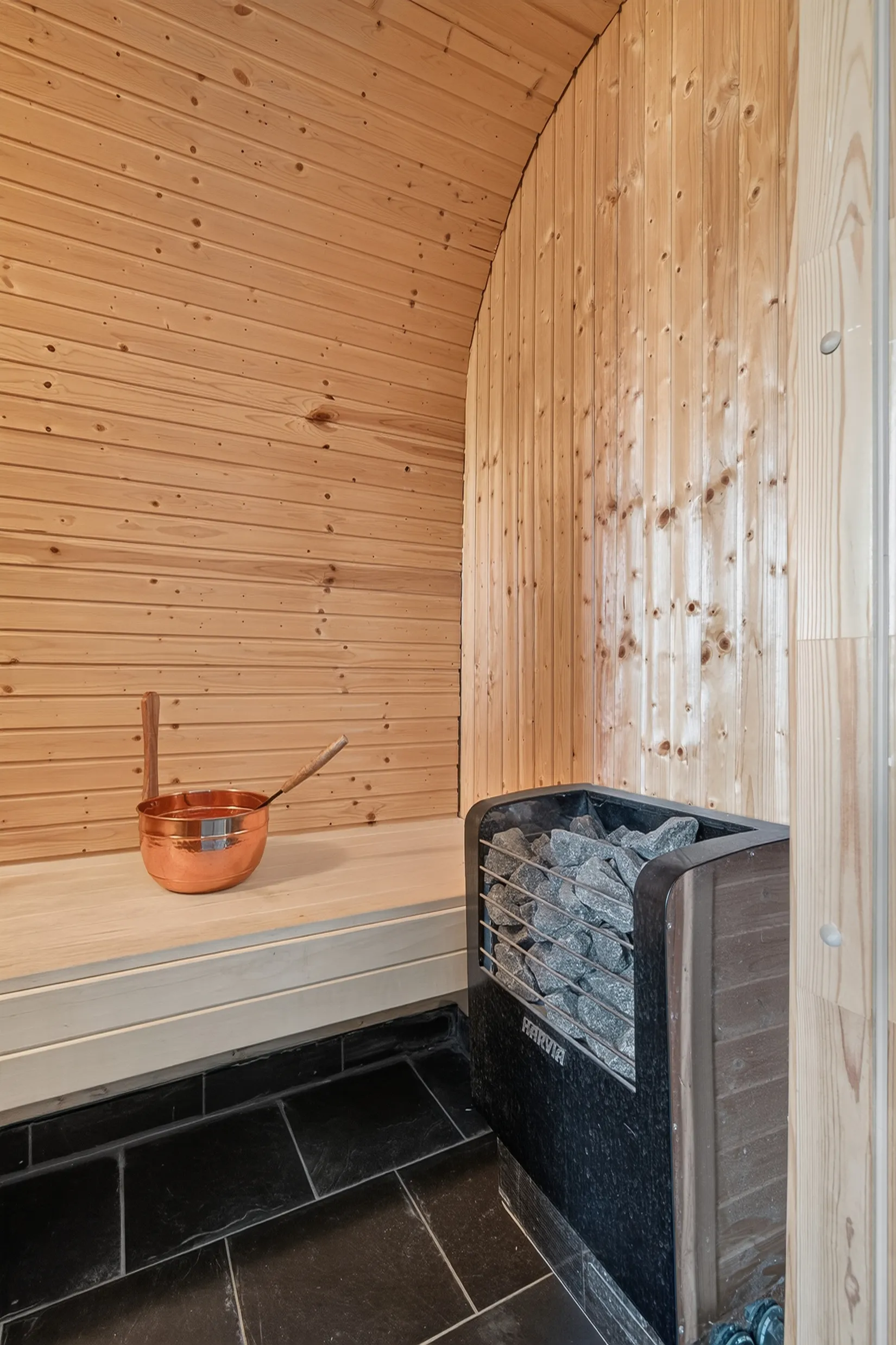 Gård/Skog, Dunsjö 240, Askersund