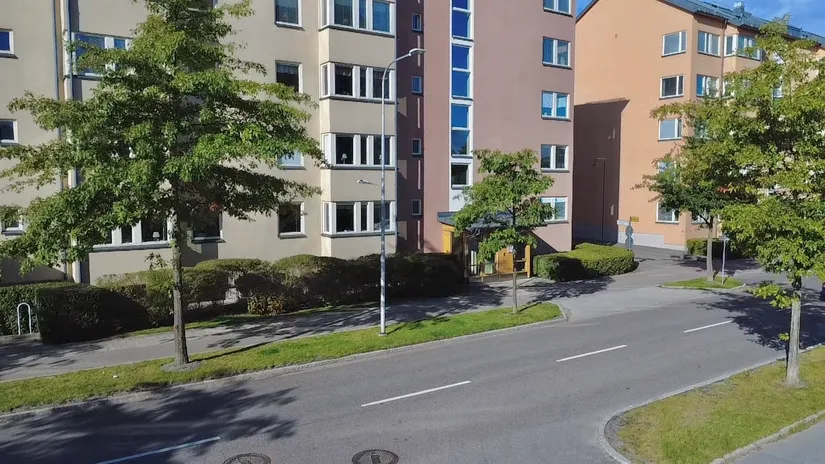 Bostadsrätt, Lännavägen 10B, Kvarnbergsplan, Huddinge