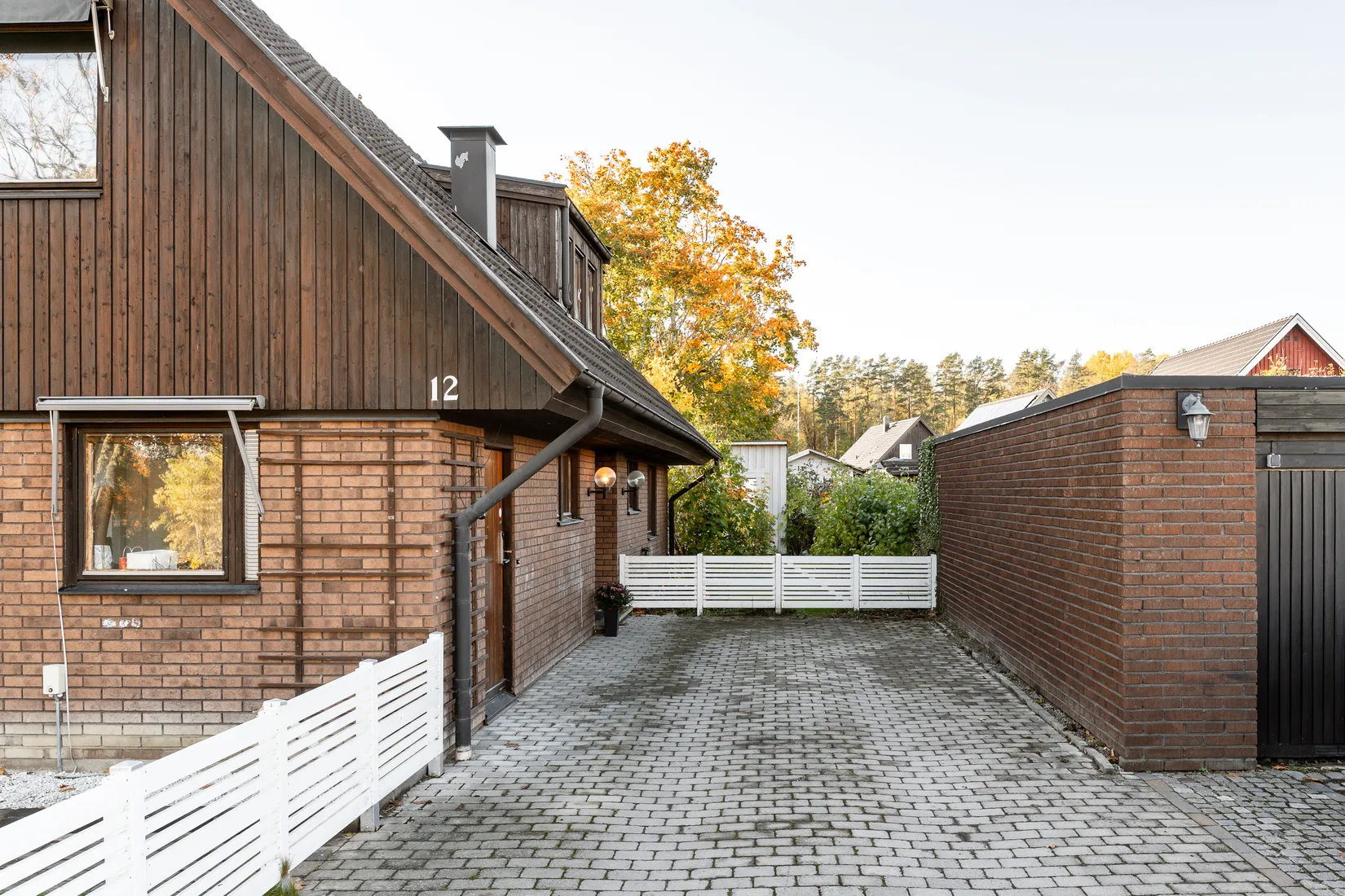 Villa, Katthedsvägen 12, Skultuna, Västerås