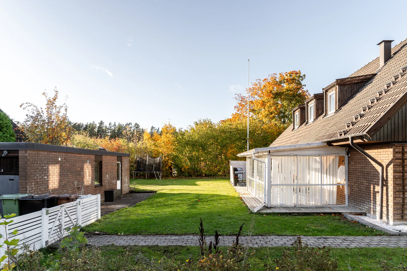 Villa, Katthedsvägen 12, Skultuna, Västerås