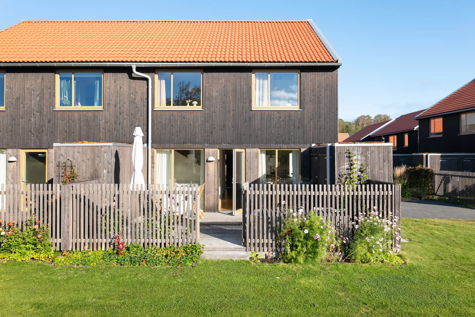 Radhus, Tjuvkils hamnväg 151, Tjuvkil, Kungälv