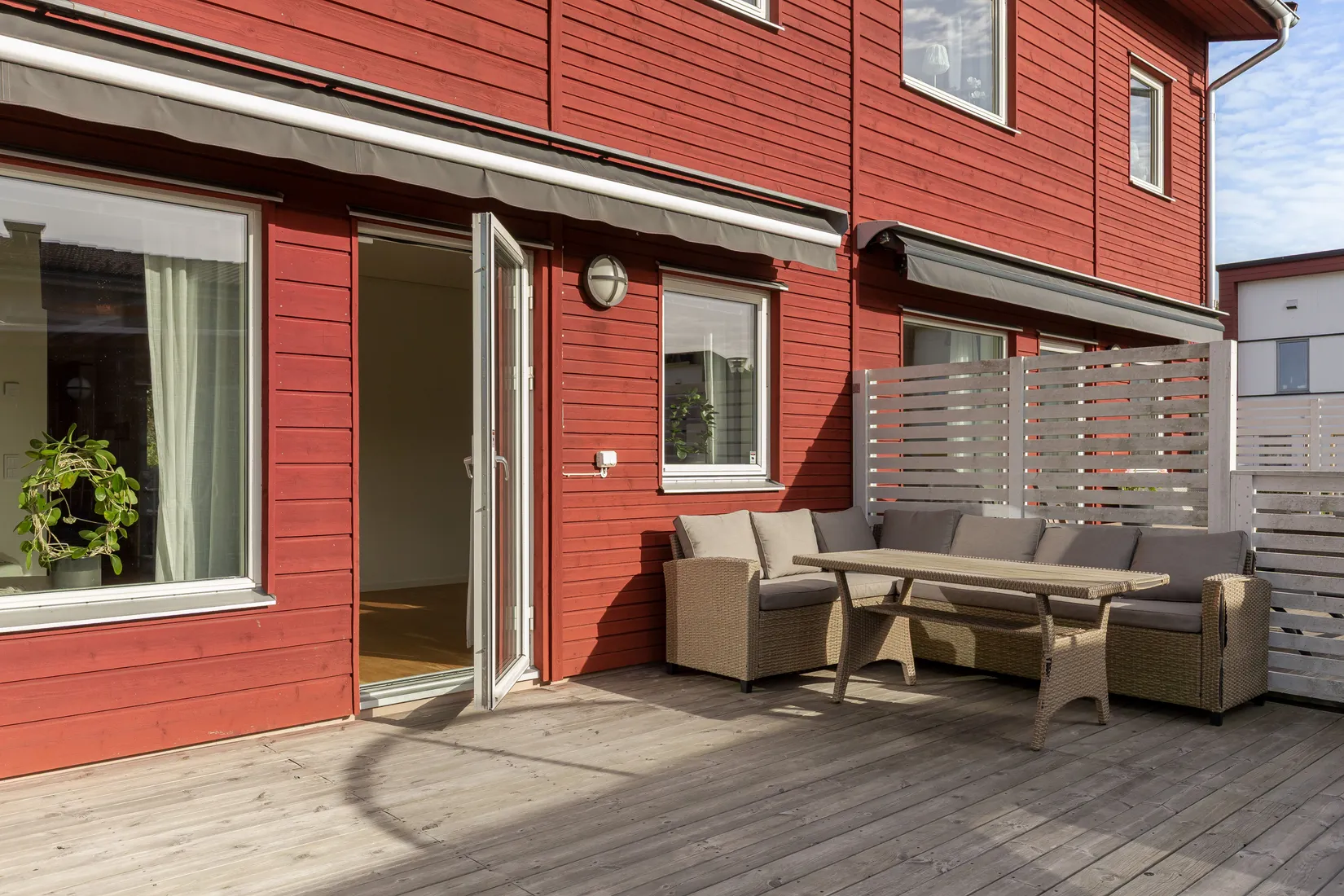 Radhus, Högsbacksgatan 3, Harvestad, Linköping