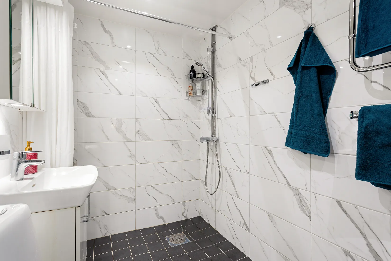 Bostadsrätt, Axvägen 17, Viksjö, Järfälla