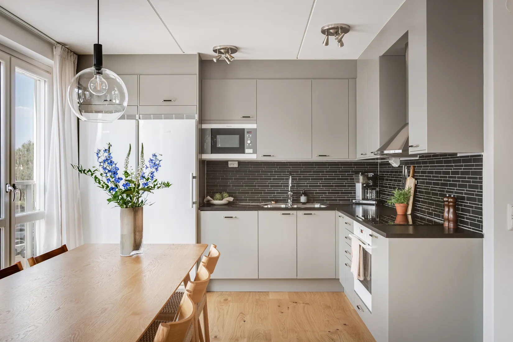 Bostadsrätt, Tellusborgsvägen 75, vån 3/4, Midsommarkransen/Telefonplan, Stockholm