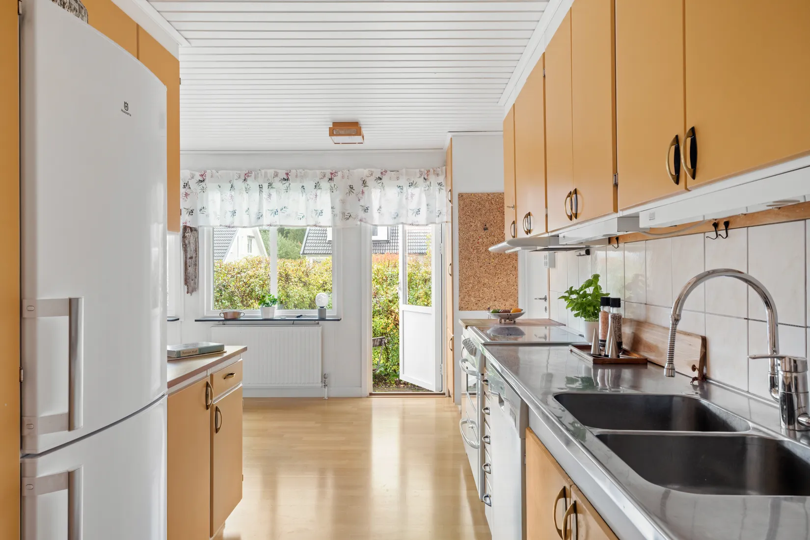 Villa, Johan Moviks väg 5, Ekerö Närlunda, Ekerö