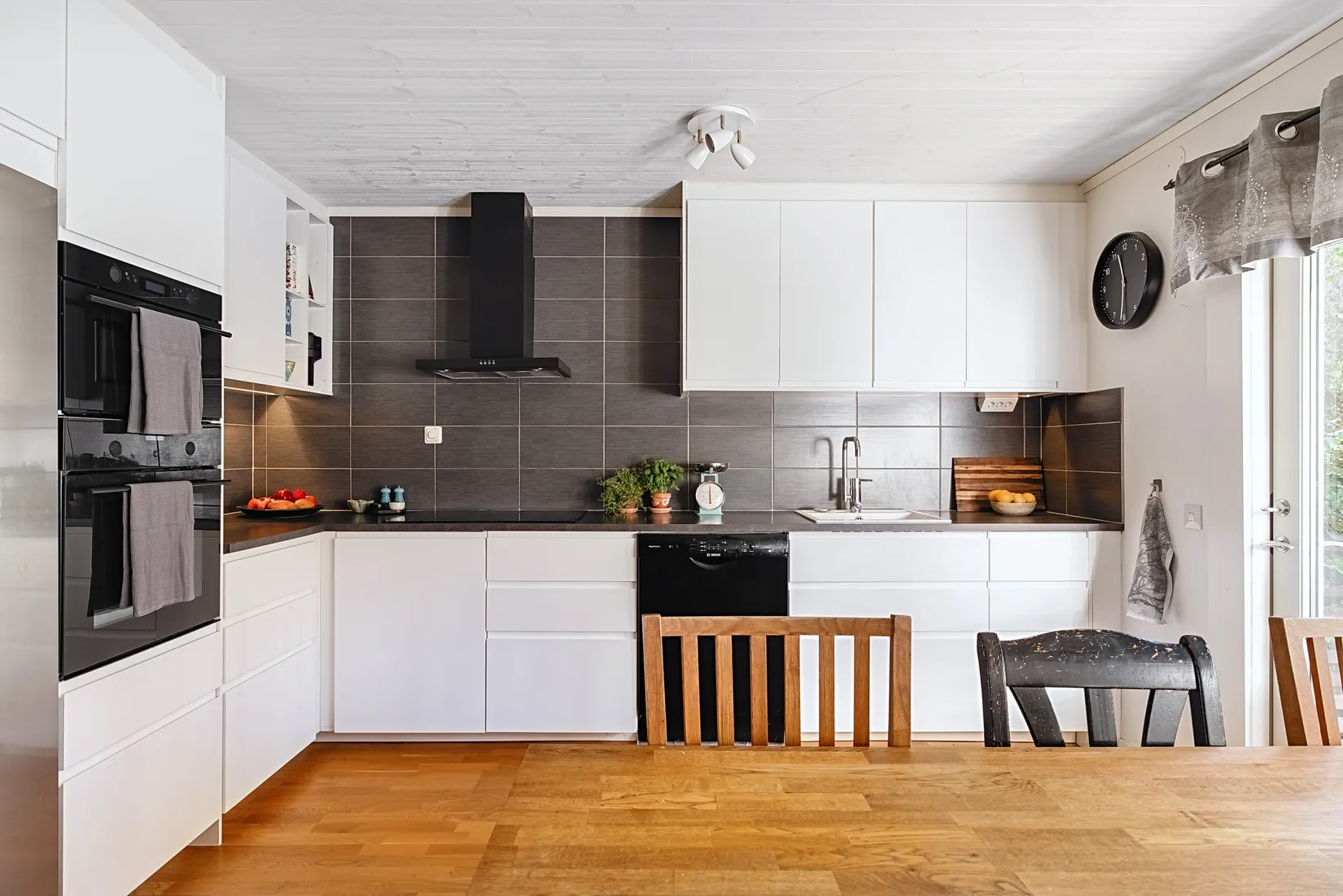 Villa, Hällbyvägen 33, Hällby, Eskilstuna
