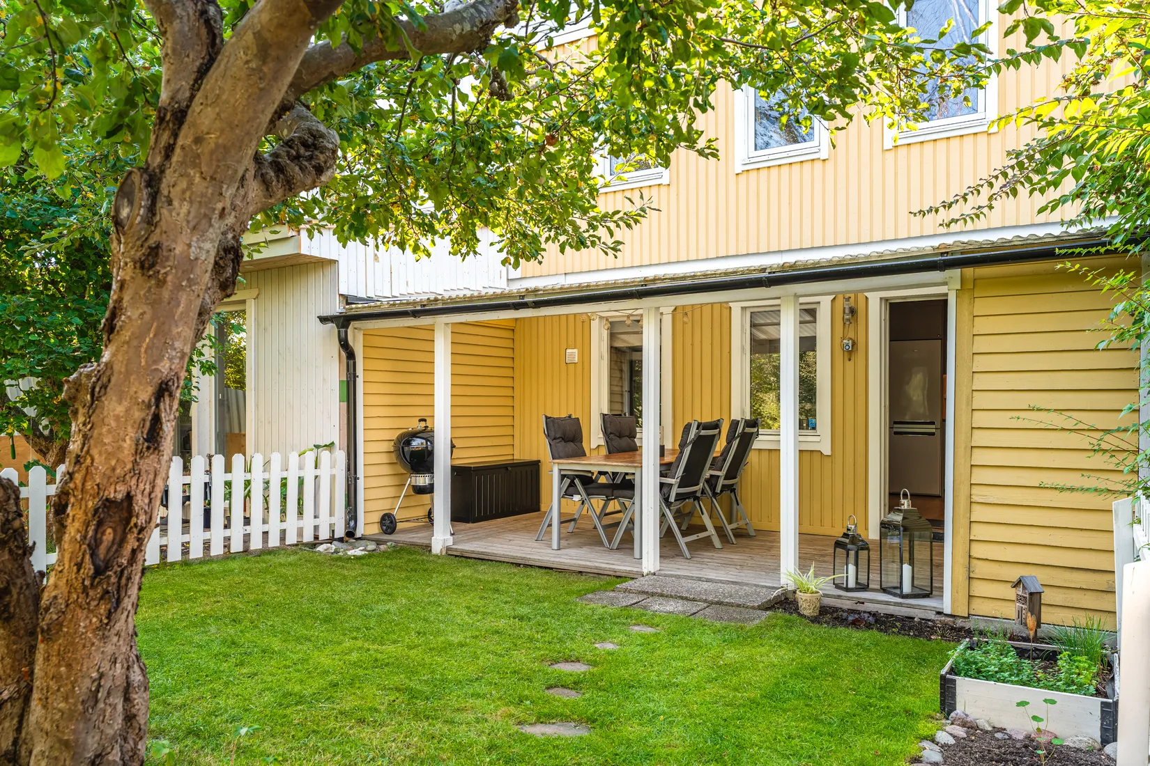 Radhus, ALBERT MÅLARES VÄG 16E, Täby kyrkby, Täby
