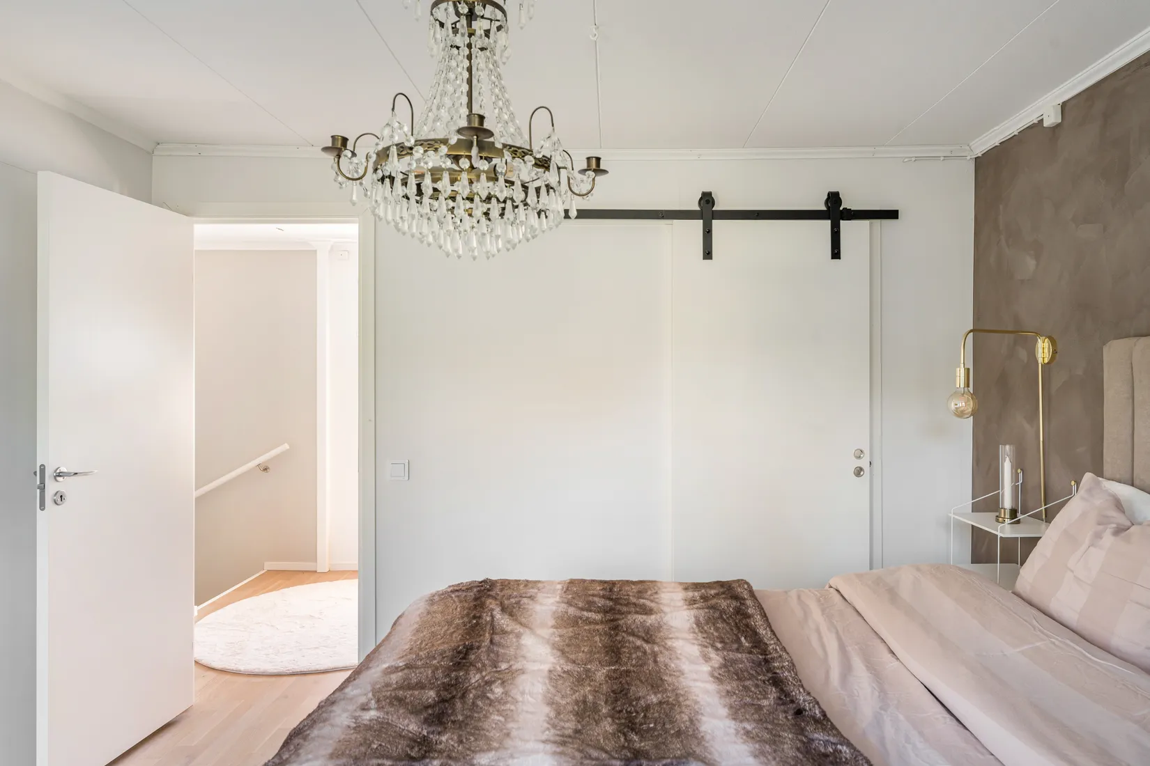 Radhus, ALBERT MÅLARES VÄG 16E, Täby kyrkby, Täby