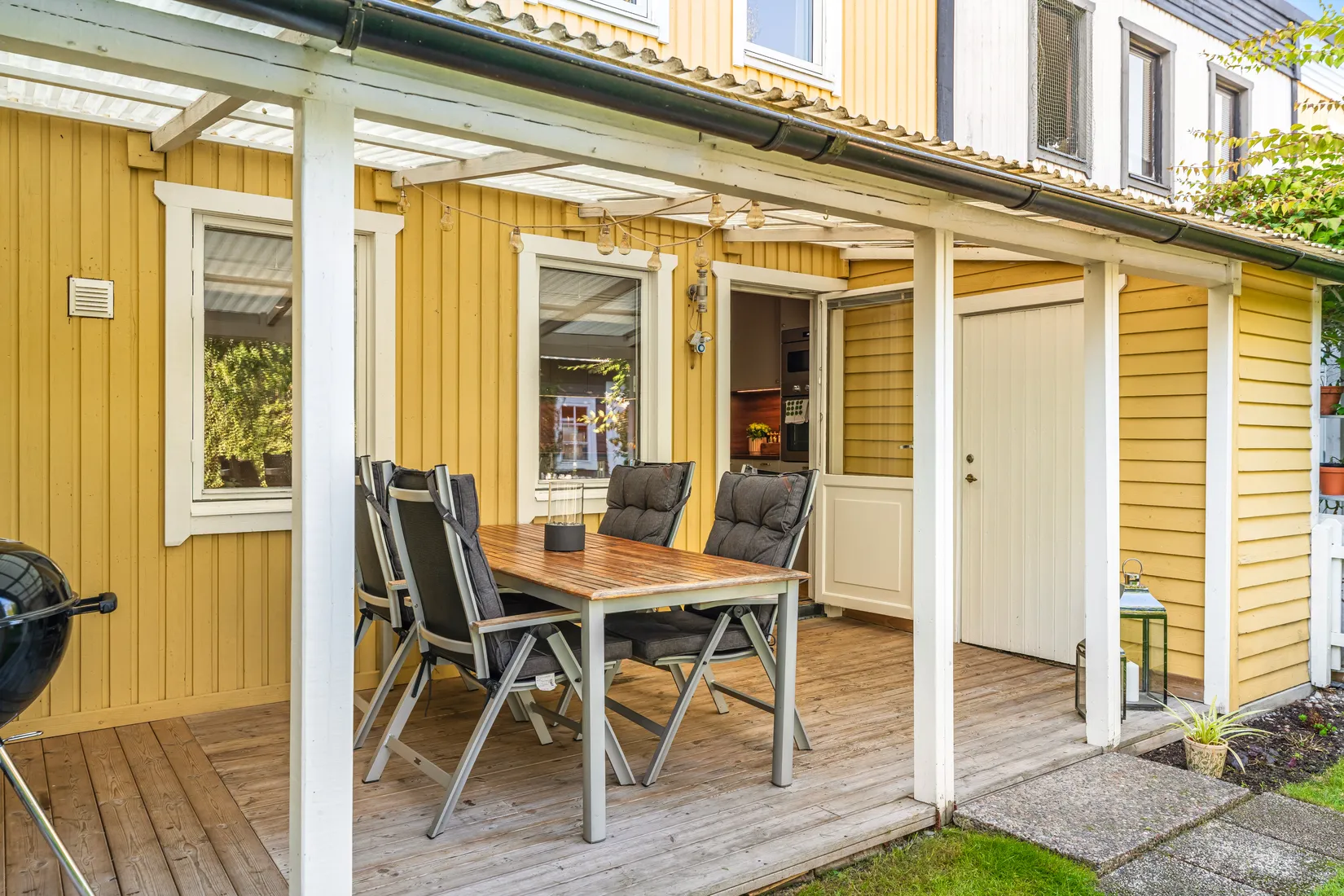 Radhus, ALBERT MÅLARES VÄG 16E, Täby kyrkby, Täby