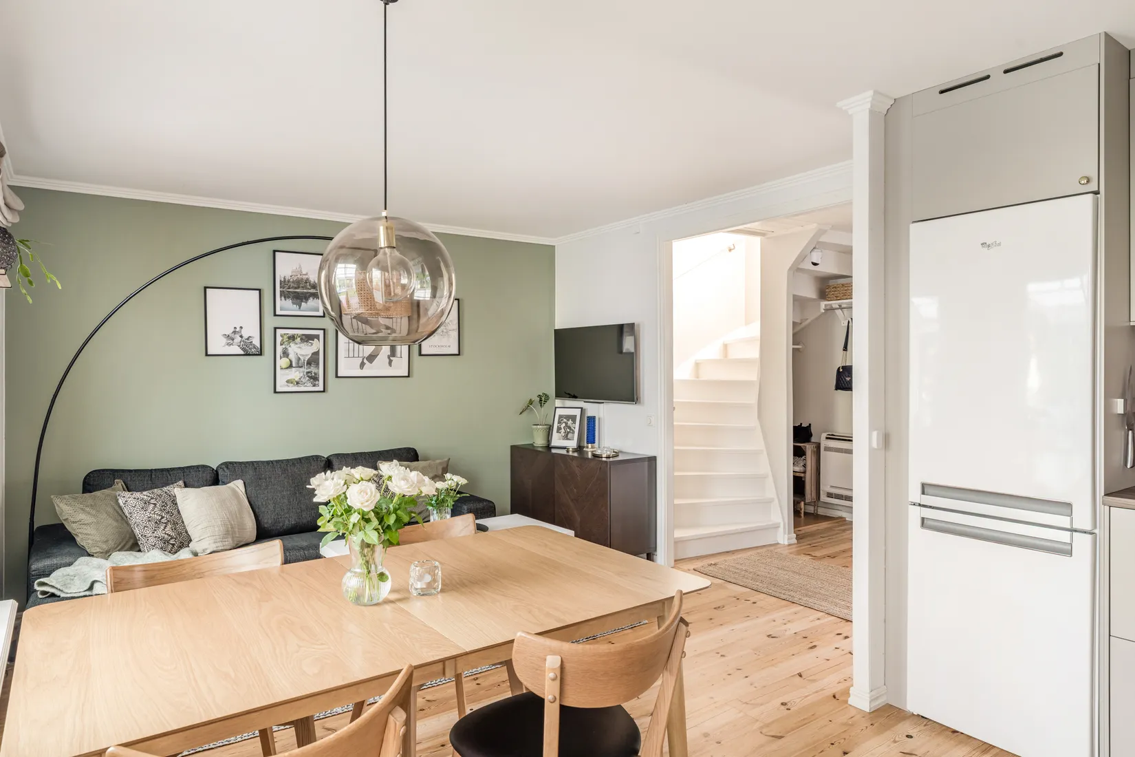 Radhus, ALBERT MÅLARES VÄG 16E, Täby kyrkby, Täby