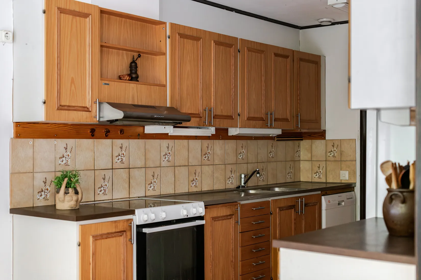 Radhus, Falkgatan 32, Borensberg, Motala