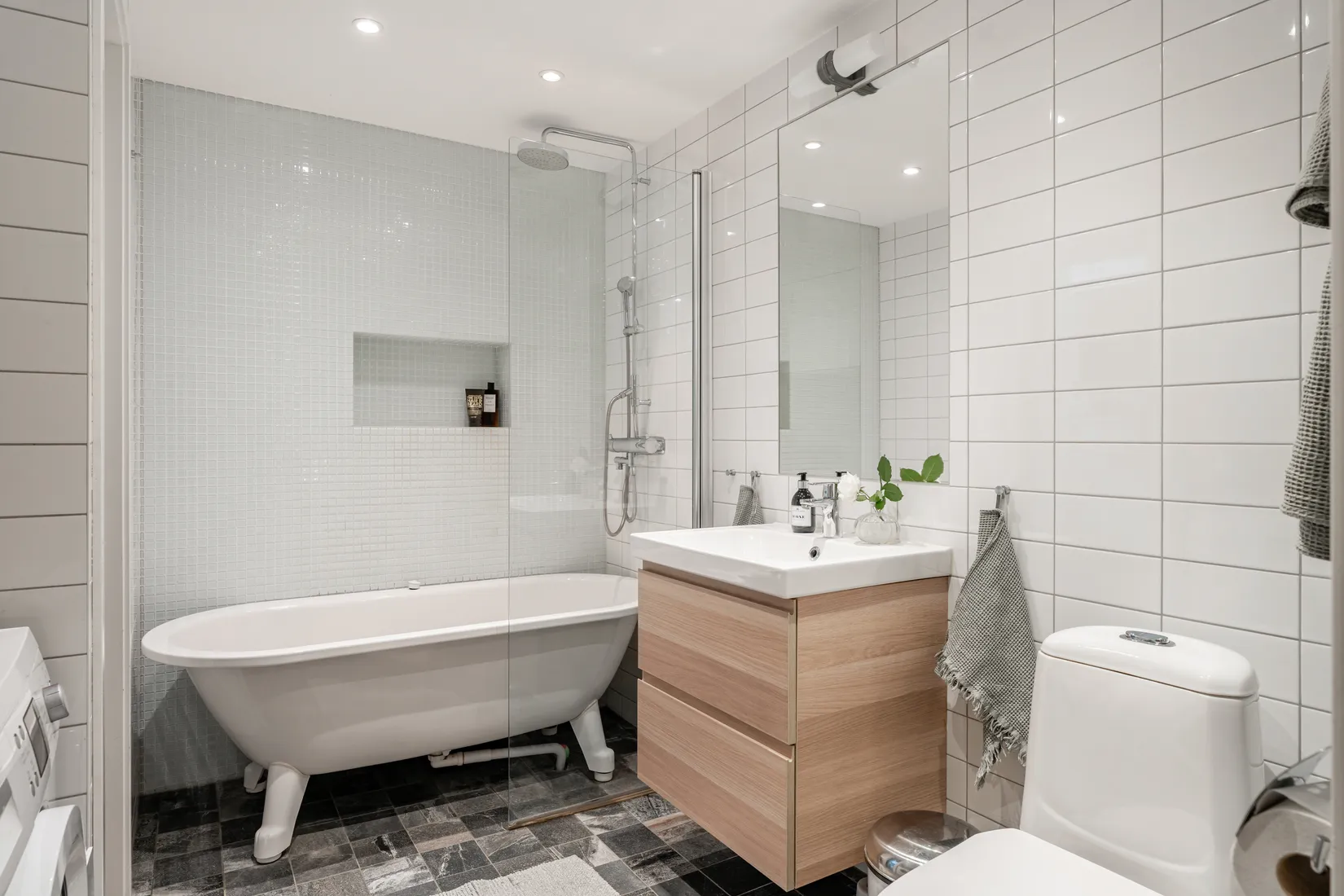 Bostadsrätt, VEDETTVÄGEN 7, Näsbypark, Täby