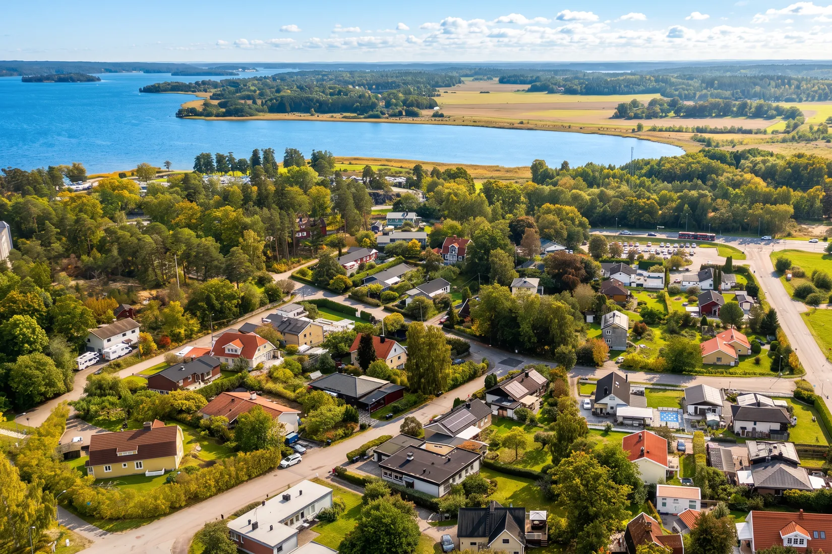 Villa, Korsängsvägen 5, Kungsängen/Centrum, Upplands-Bro