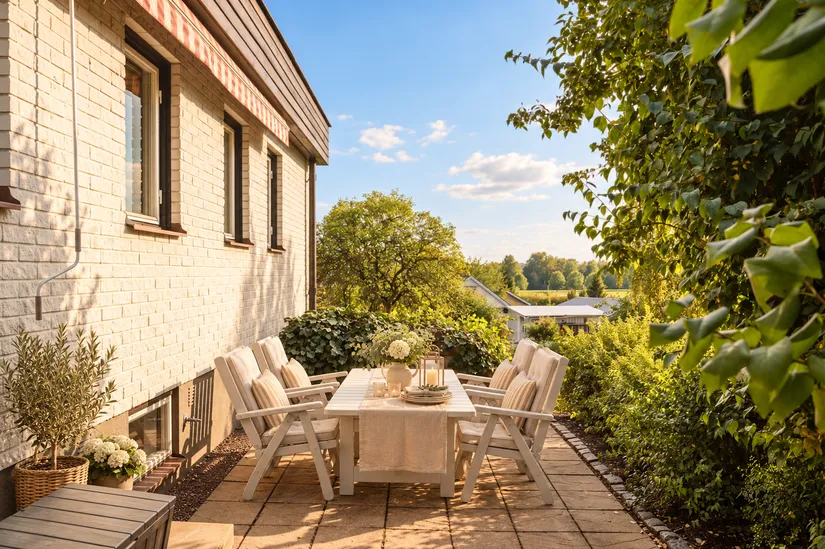 Villa, Korsängsvägen 5, Kungsängen/Centrum, Upplands-Bro