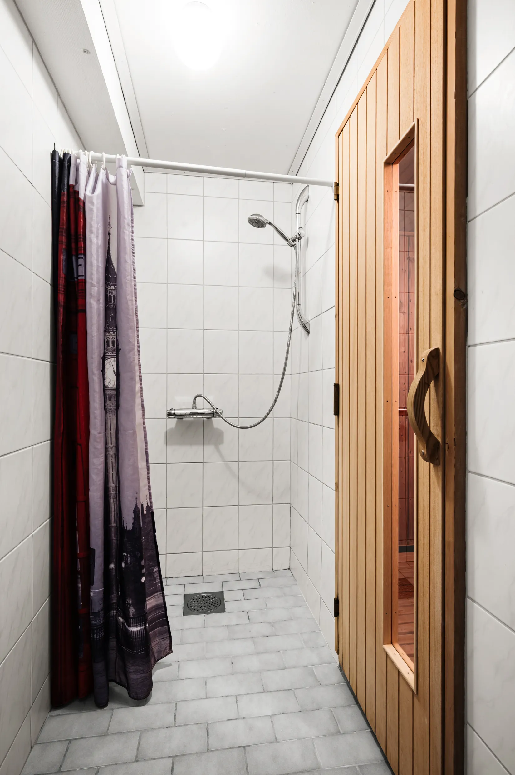 Villa, Korsängsvägen 5, Kungsängen/Centrum, Upplands-Bro