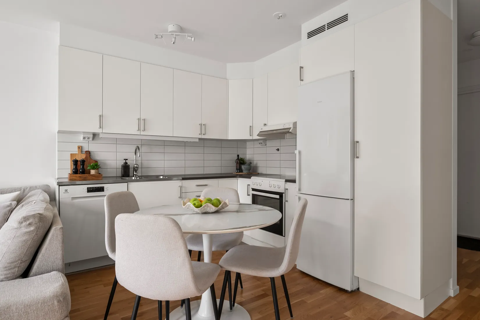 Bostadsrätt, Rabattvägen 44, vån 3, Johannelunds Trädgårdsstad, Stockholm