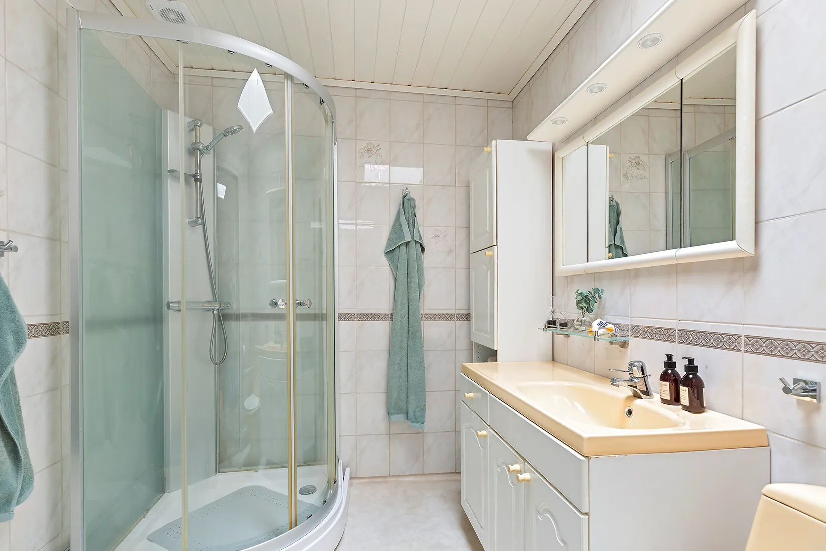 Radhus, Polkettstigen 87, Brunna, Upplands-Bro