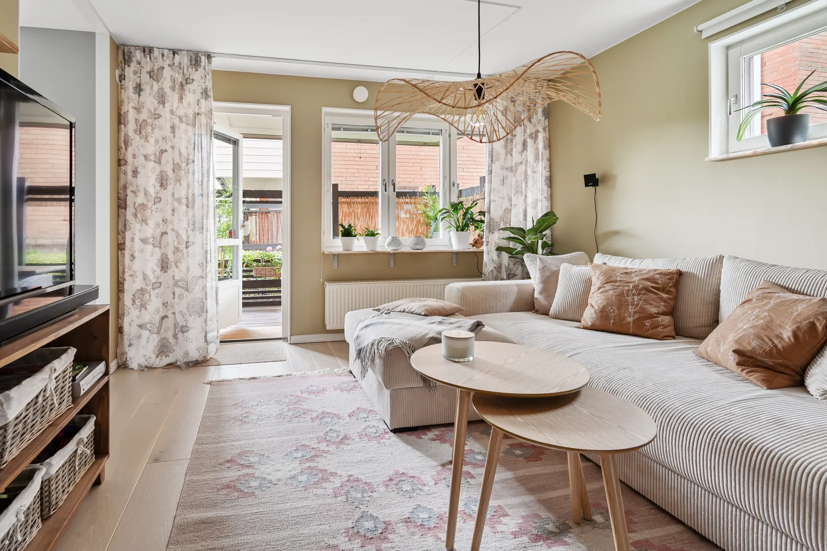 Bostadsrätt, Kvartalsvägen 14, Jakobsberg, Järfälla
