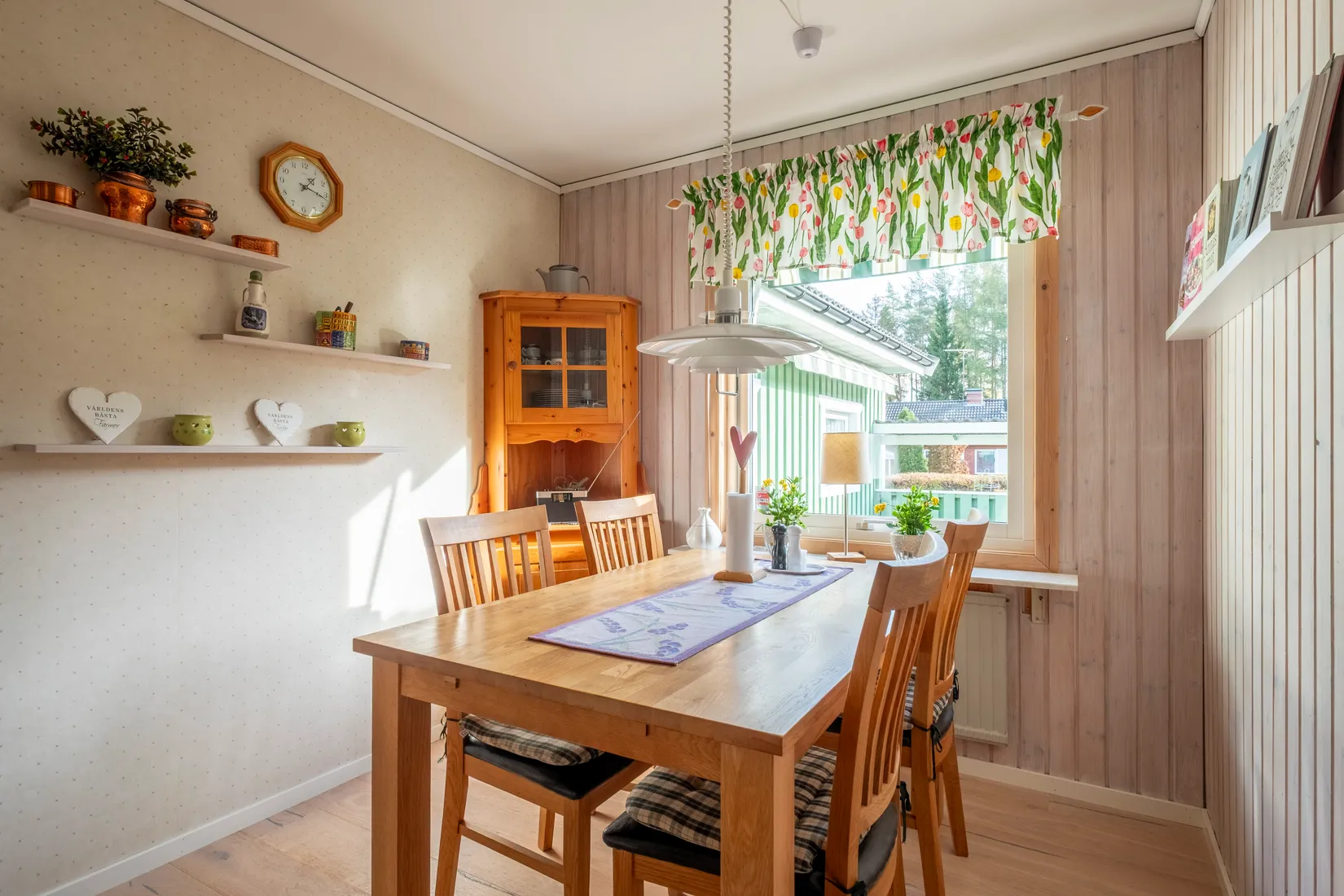 Villa, Högvallavägen 39, Hållsta, Eskilstuna