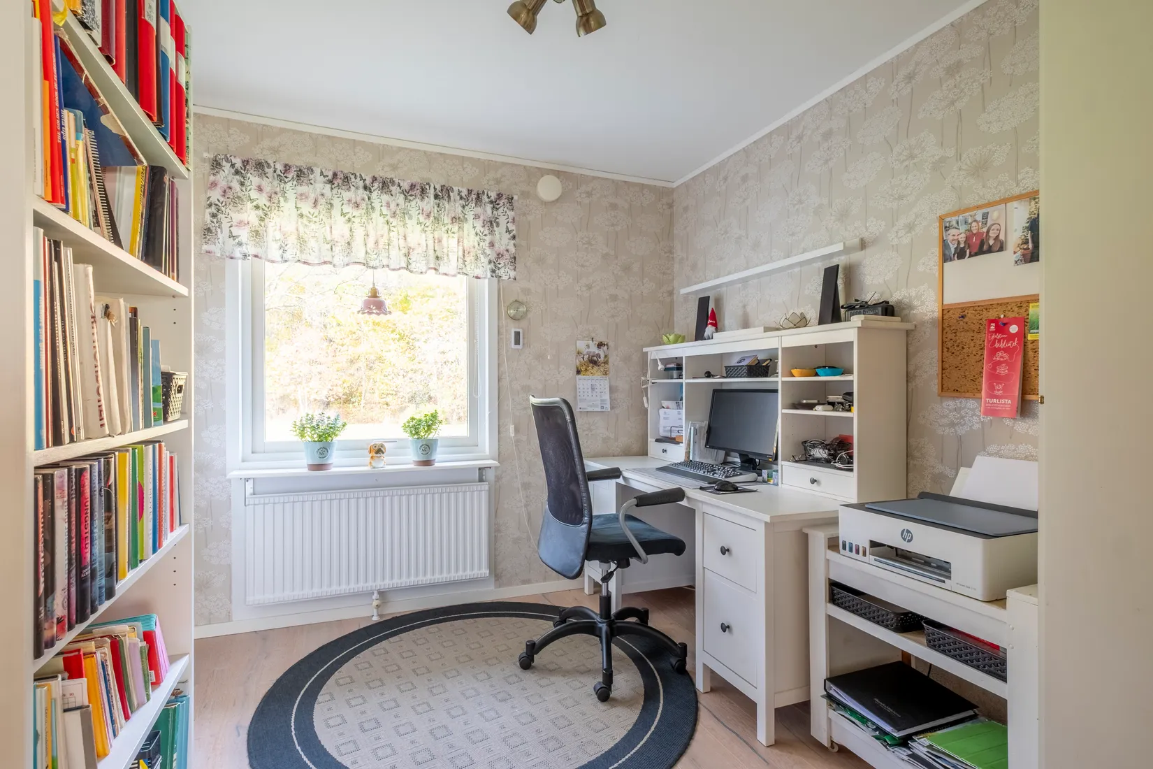 Villa, Högvallavägen 39, Hållsta, Eskilstuna