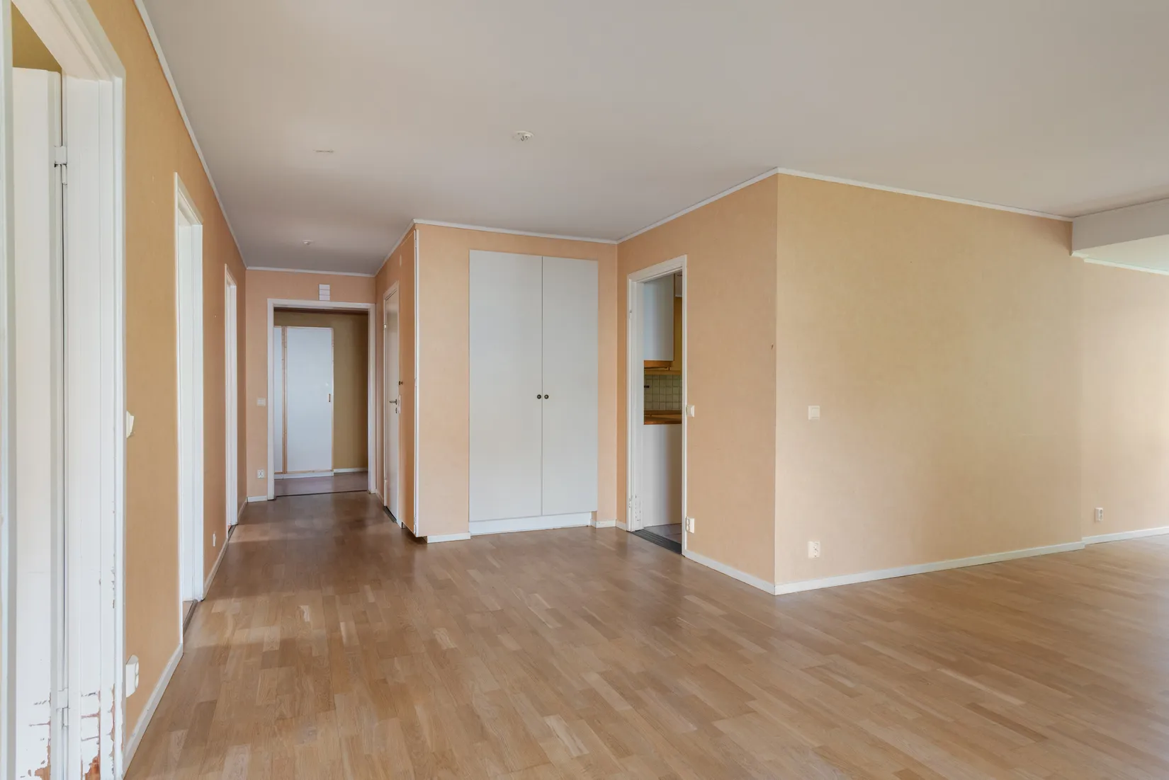 Villa, Orrvägen 54, Näsbypark, Täby