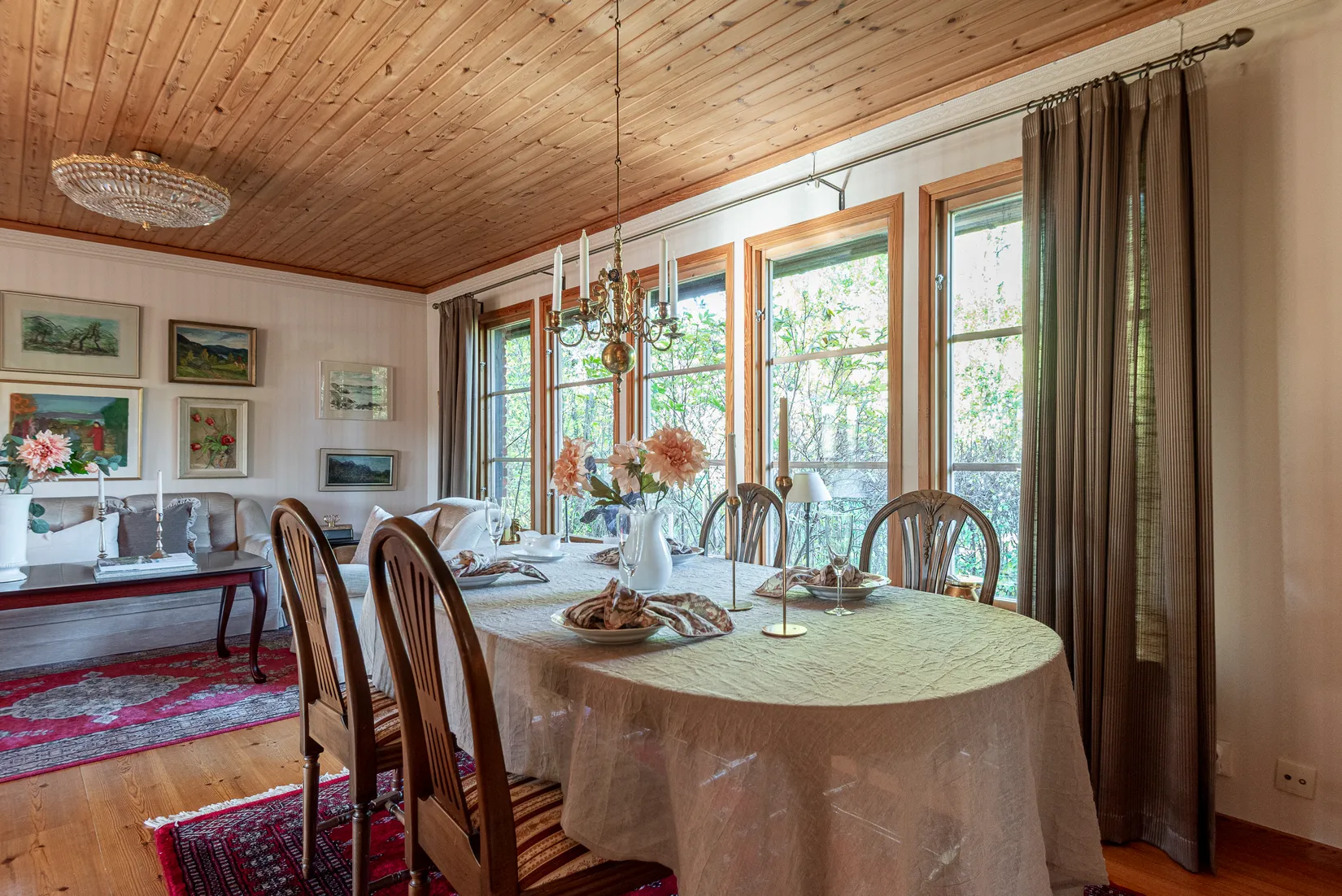 Villa, Matskedsgatan 11, Skälby, Västerås