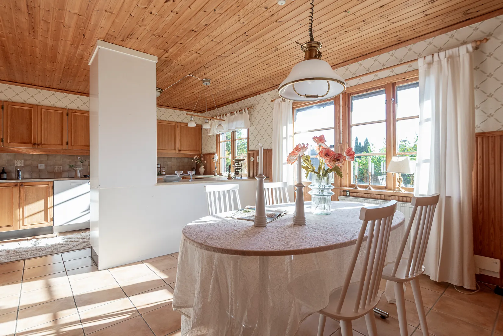 Villa, Matskedsgatan 11, Skälby, Västerås