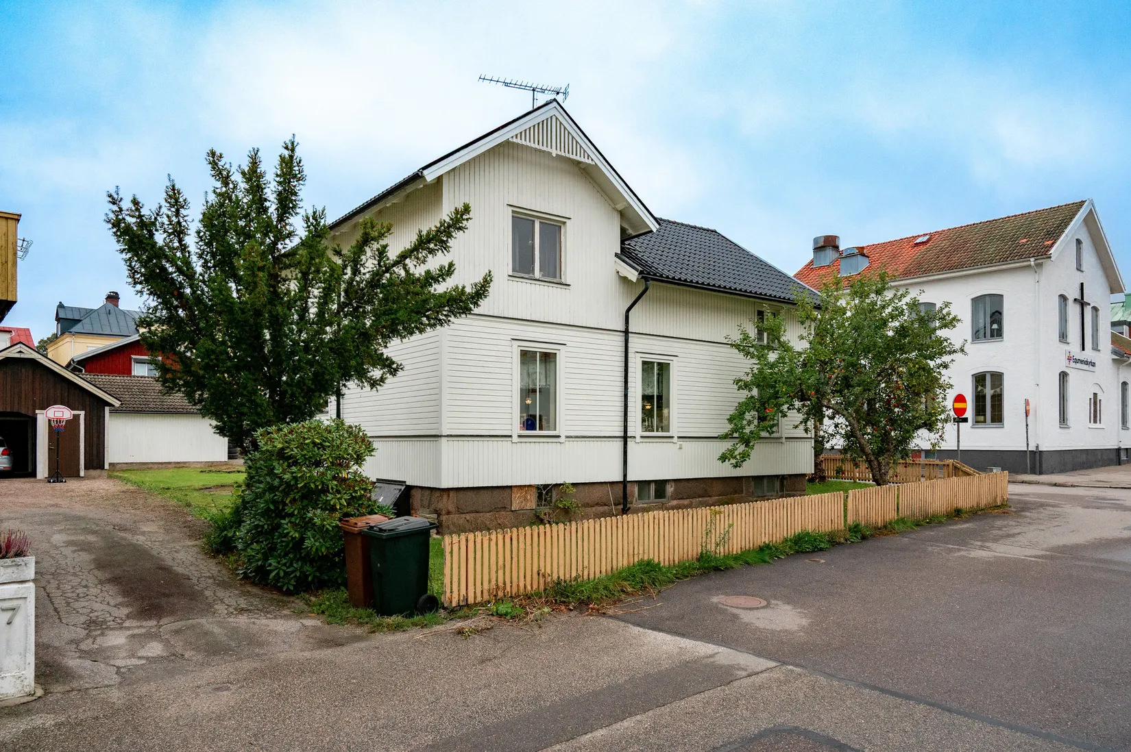 Villa, Fabriksgatan 4, Herrljunga centralt, Herrljunga