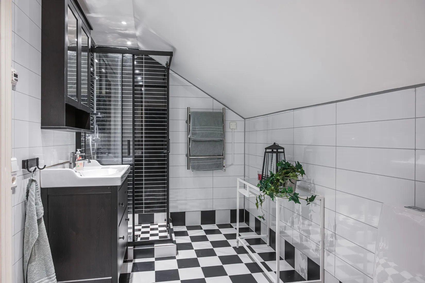 Villa, Fabriksgatan 4, Herrljunga centralt, Herrljunga