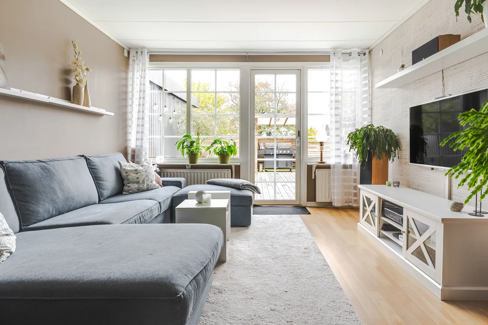 Villa, Baldersbrågatan 6, Munksundet, Enköping