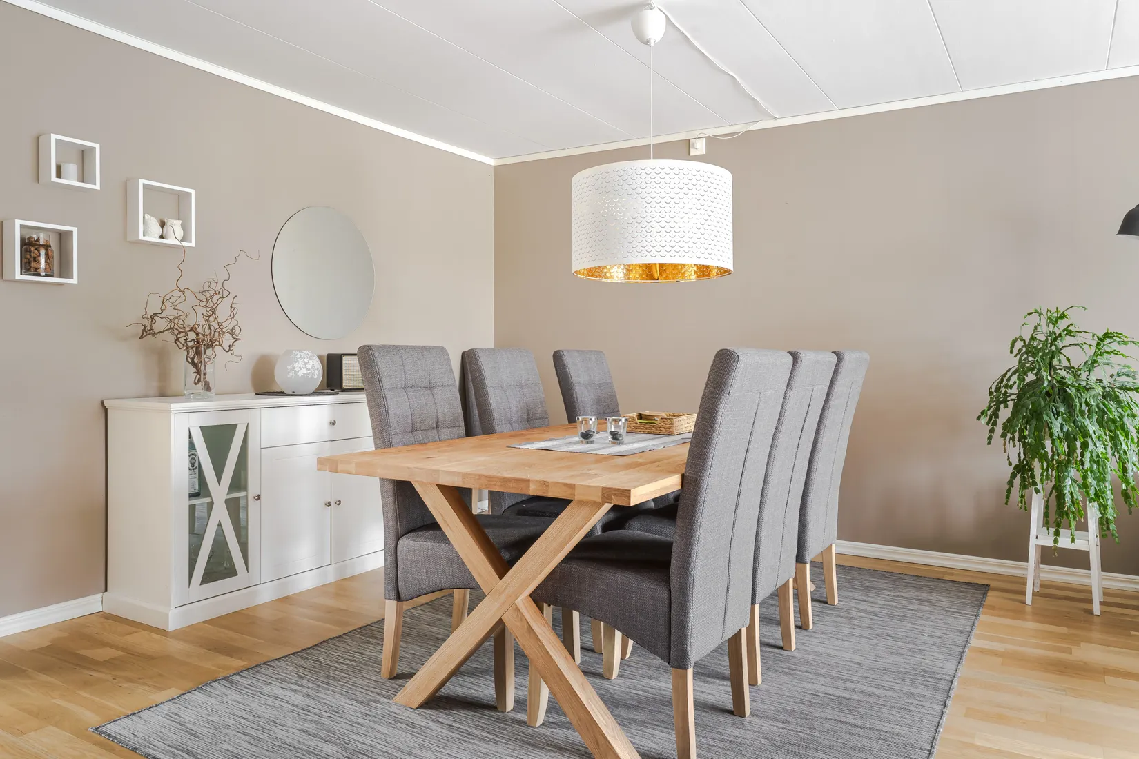 Villa, Baldersbrågatan 6, Munksundet, Enköping