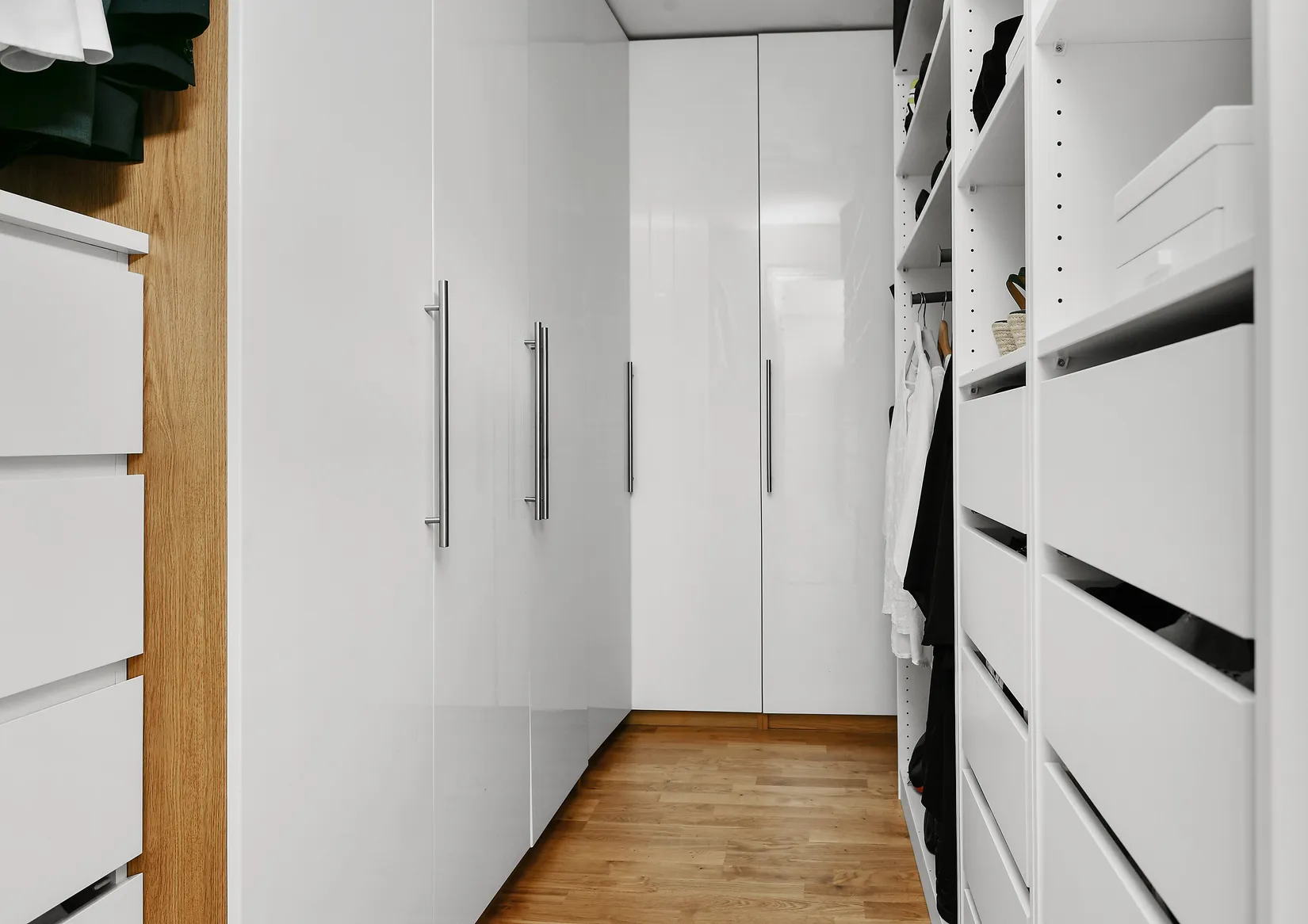 Radhus, Starrgränd 24, Viby, Sollentuna